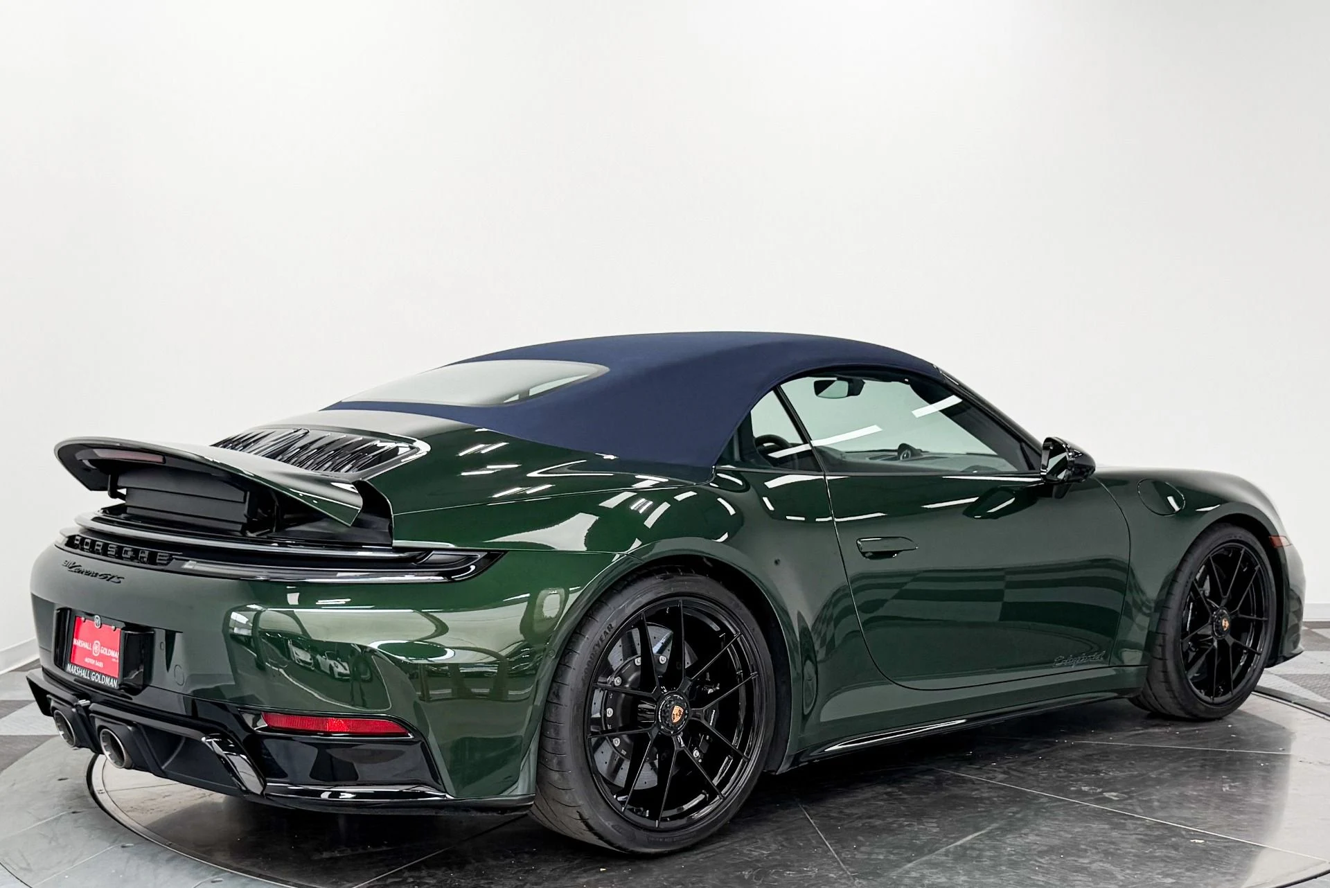mph040_2965924069_Used_2026_Porsche_911_Carrera_GTS_Carbon_Ceramic_Brakes_Premium_Package_1783023624_b49909cbeb