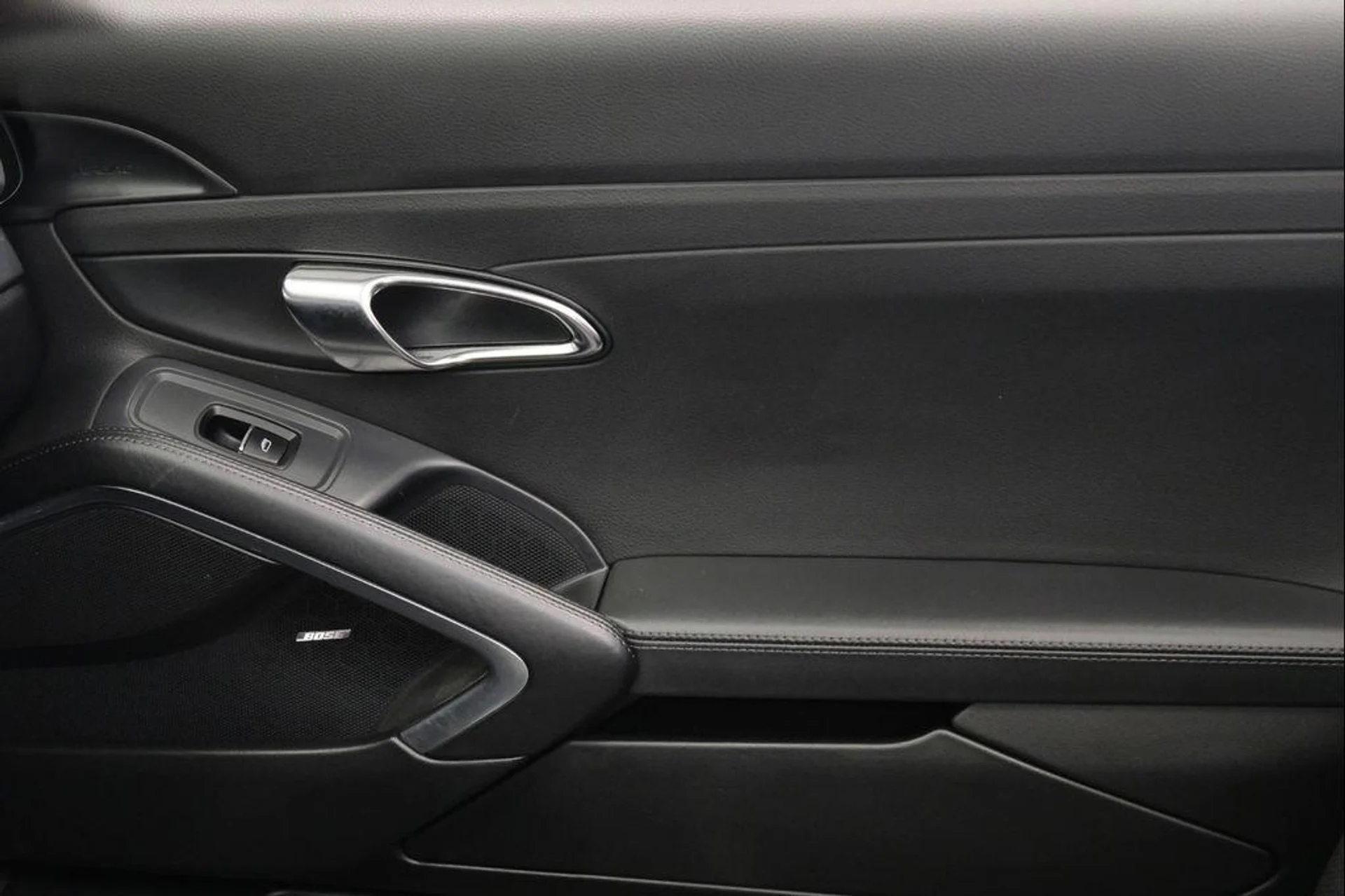 mph040_2980025875_w_YE_Dk7t_Amp9n_UU_0d_CM_534_X_un_C0_6c03c7631c