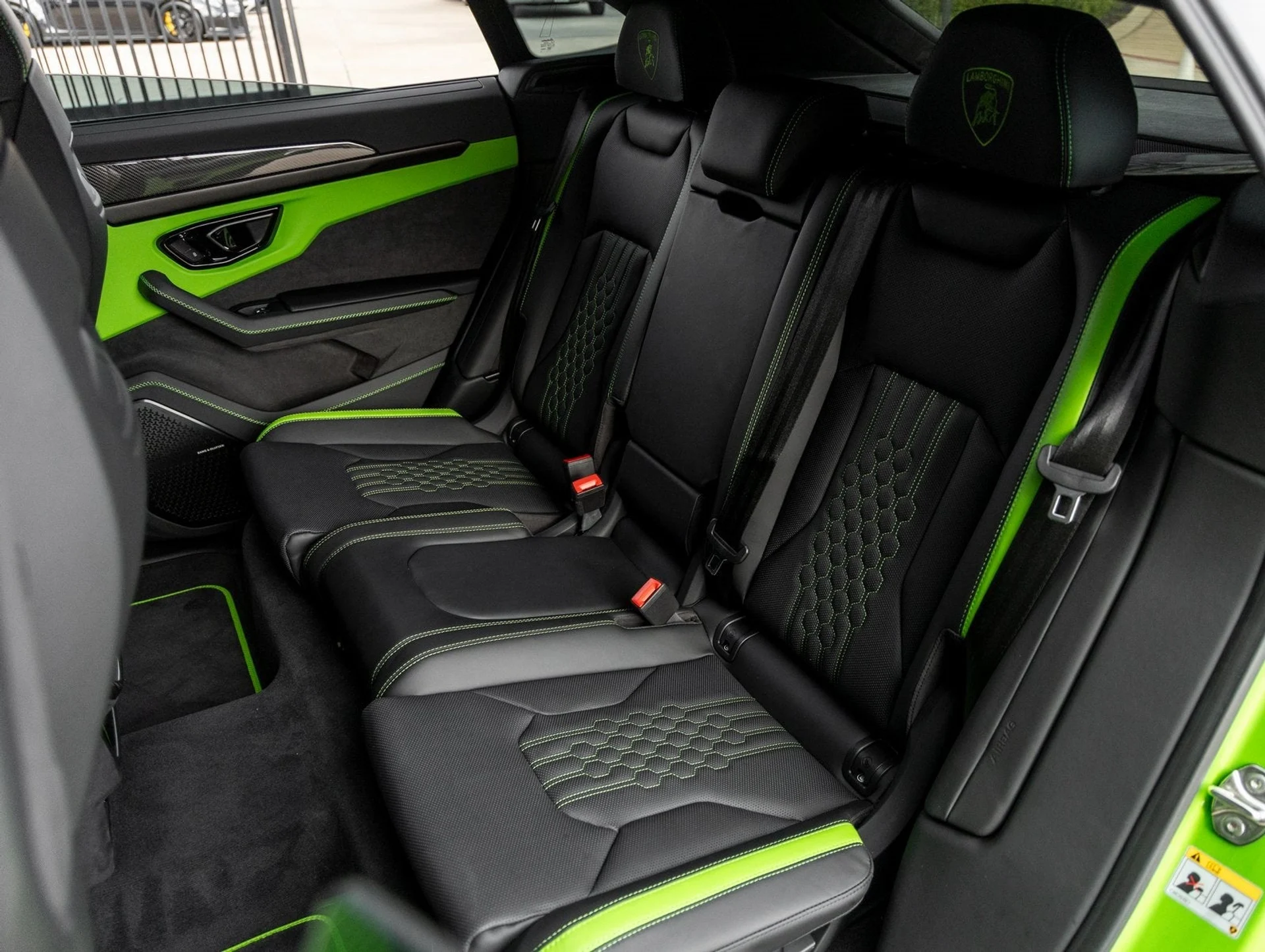 mph040_2993433850_41_ae9ab74f51