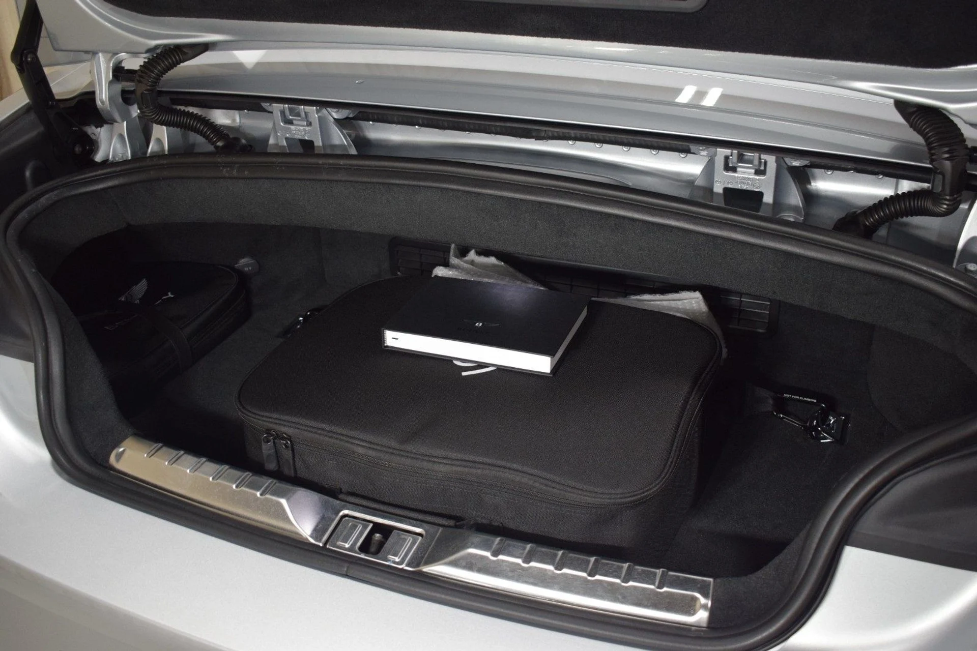 mph040_3004769652_964a891e7f1a7a2758302b6d022ba5cdx_2fd51db9ee