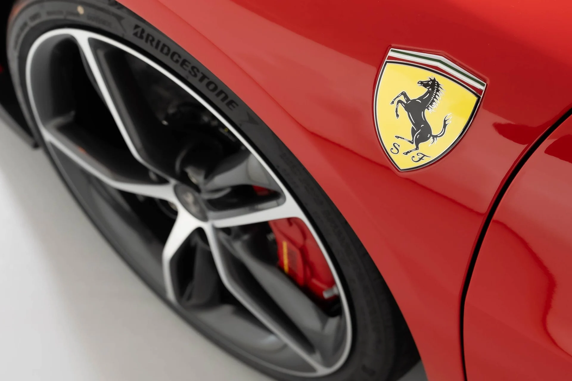 mph040_3018035318_19de8c479088476aab18c819c5c03fe9_5cc3c5d57a