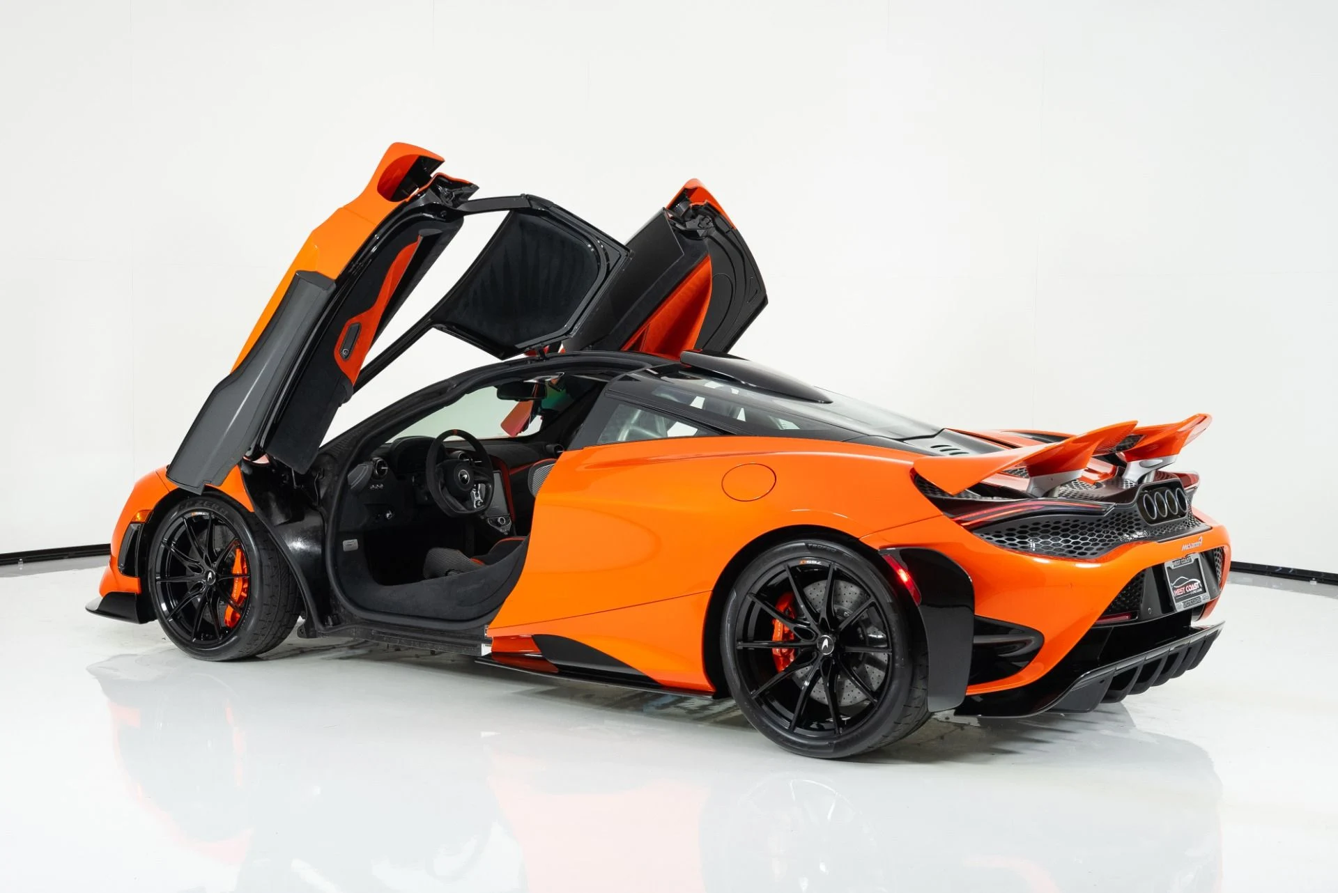 mph040_302624381_Used_2021_Mc_Laren_765_LT_1746474152_0685451409