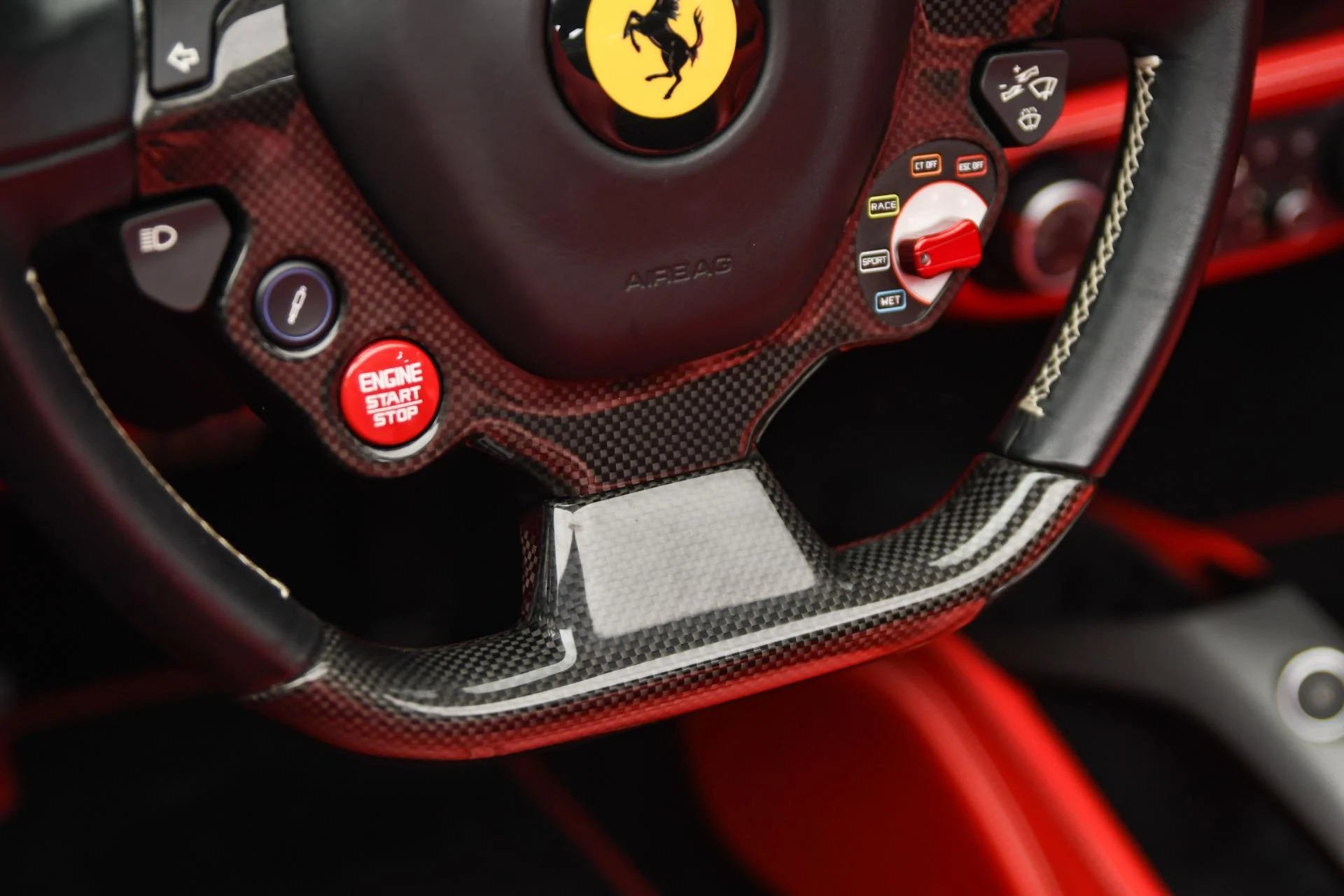 mph040_3028844943_Used_2016_Ferrari_488_Spider_1750234939_53fe7e5b07