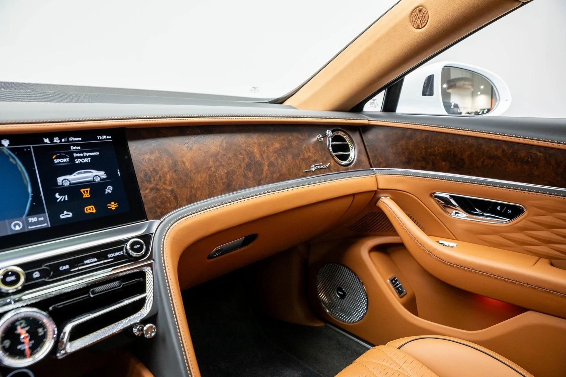 mph040_3036351882_41_9c581c13ba