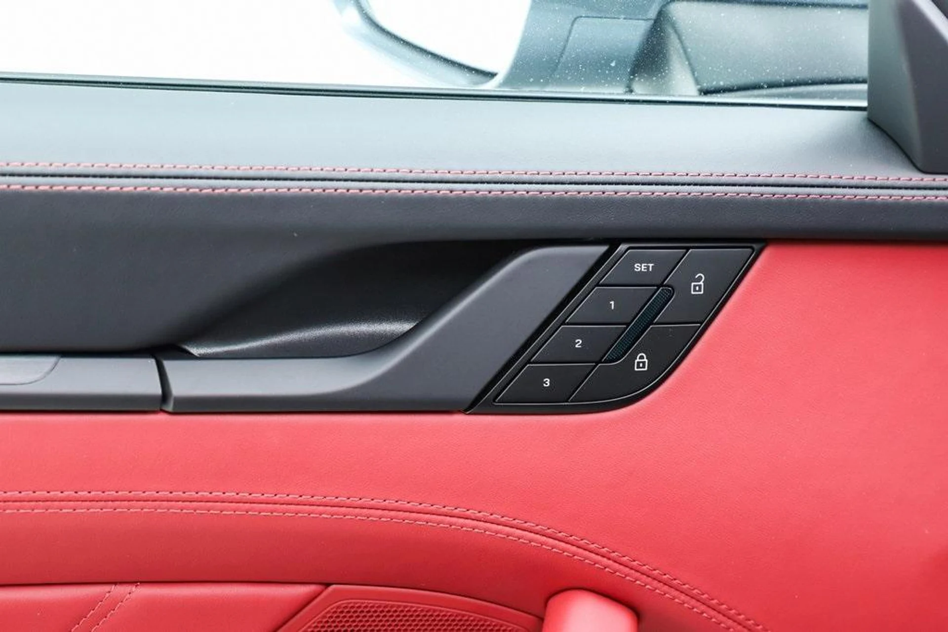 mph040_3046123212_SK_8e_A1_O3_FCZT_9_H_Ym17dqa_NO_69_Sk_12ff45260b