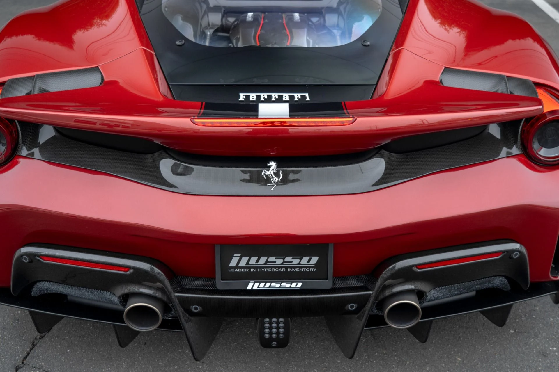 mph040_3050462694_Used_2019_Ferrari_488_Pista_1759877636_8aae5707ef