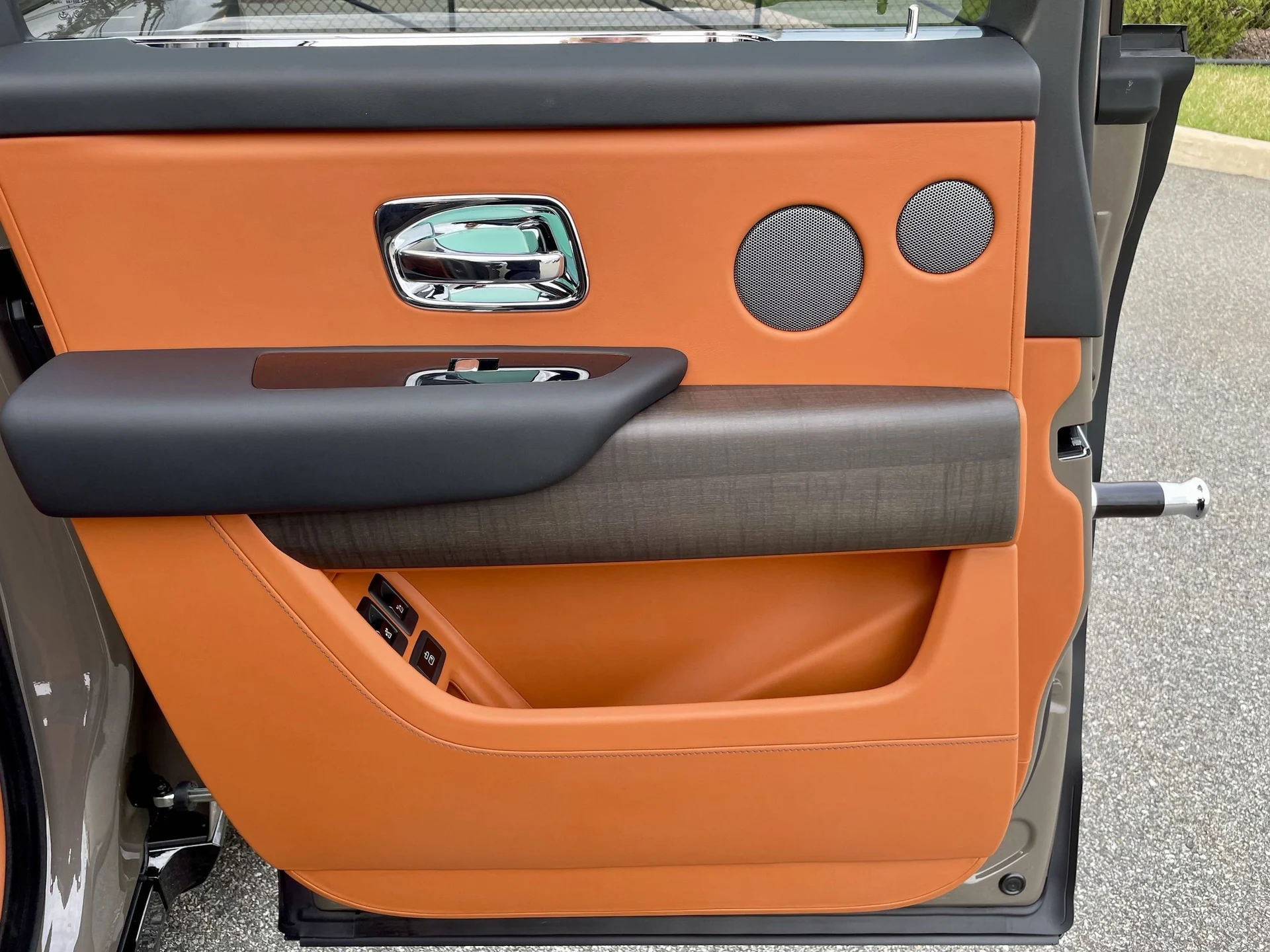 mph040_3053841198_0957becf3ce12db4204da48d414628f1x_6f9839dd4b