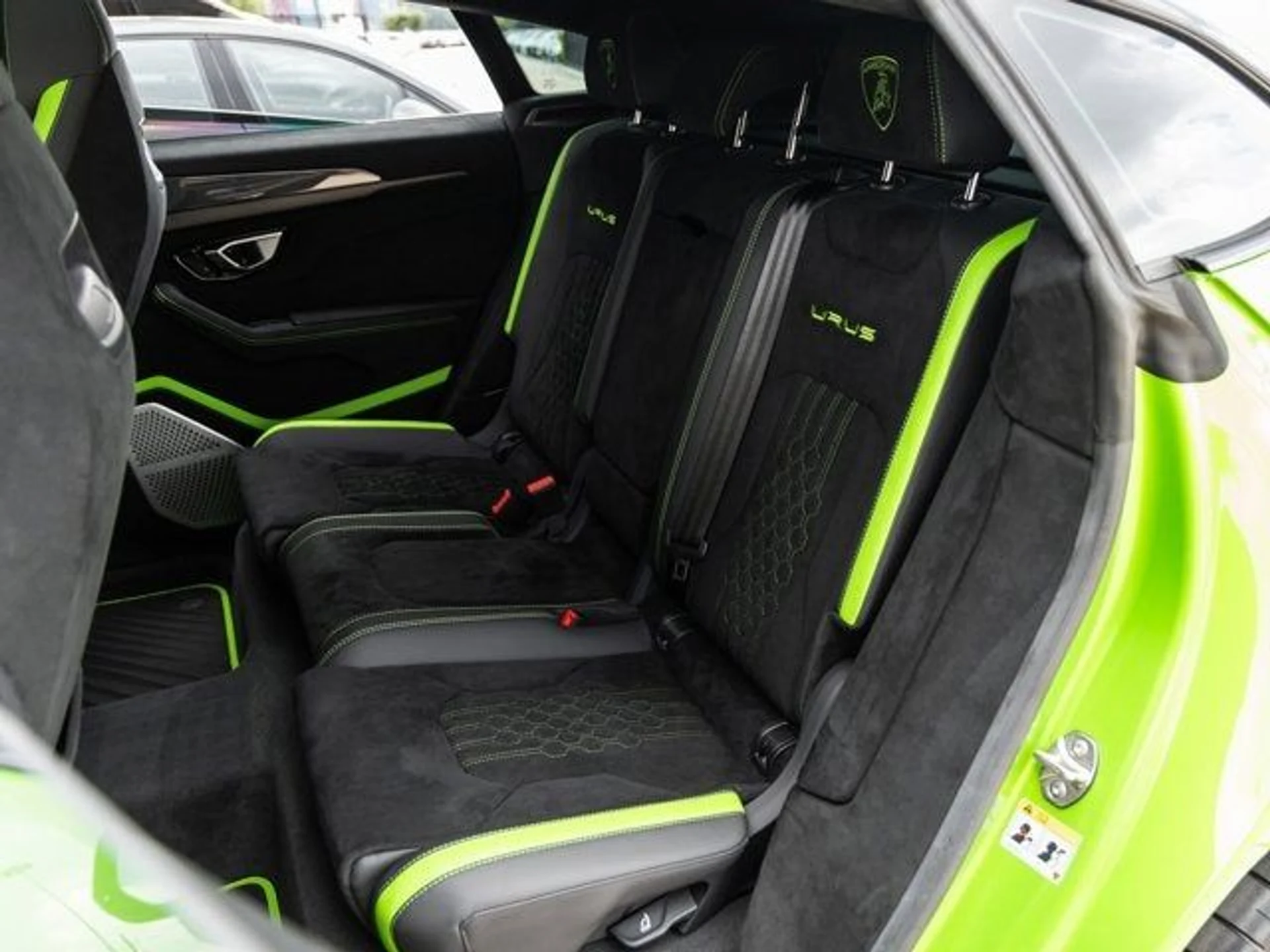 mph040_30545752_41_6e5cd33576