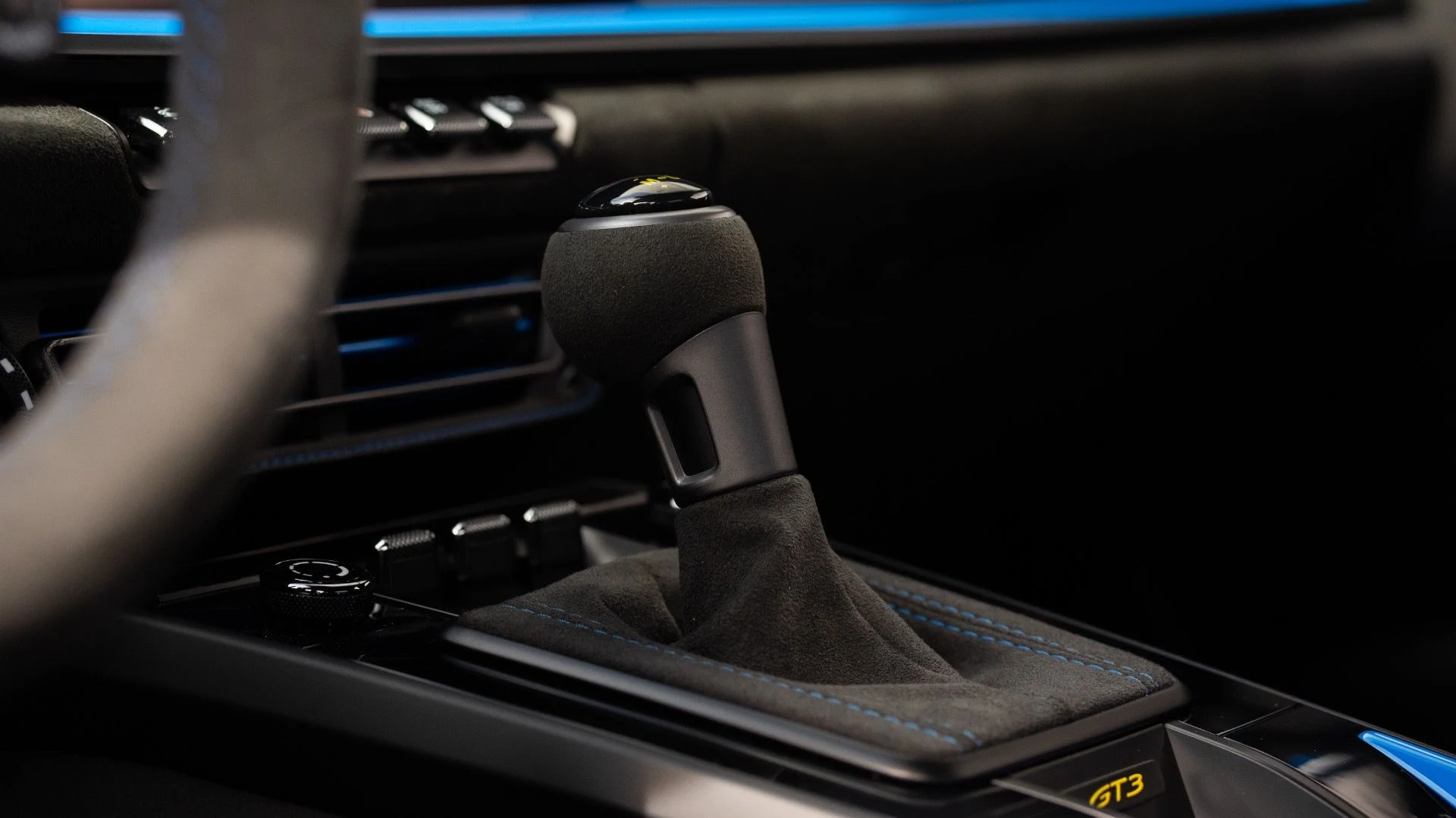 mph040_3060488438_Used_2022_Porsche_911_GT_3_1753806901_eee14681af