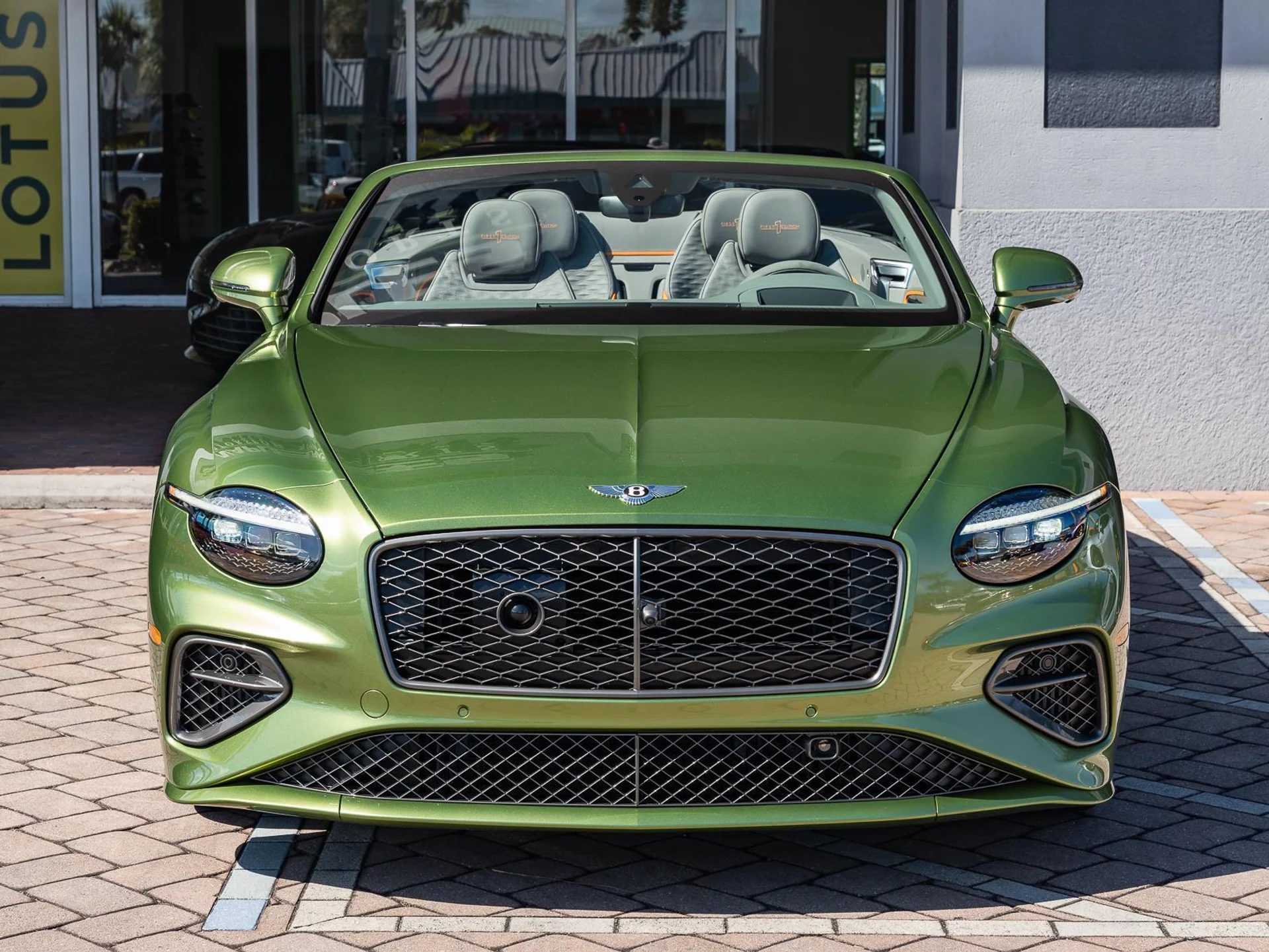 mph040_3063667120_Used_2025_Bentley_Continental_GT_Speed_1770806130_98658dd1ac