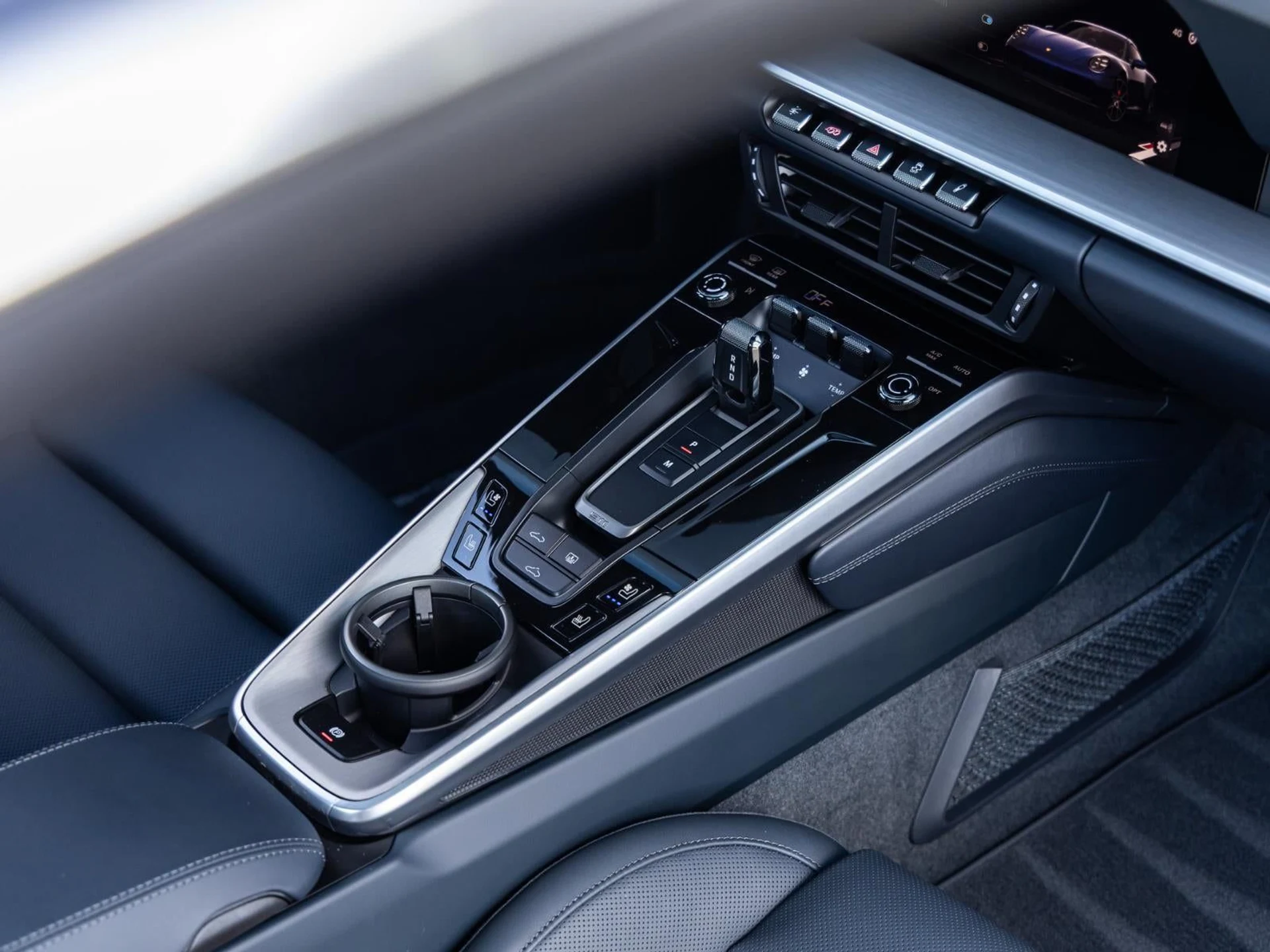 mph040_3065562116_41_3166ccb1a2