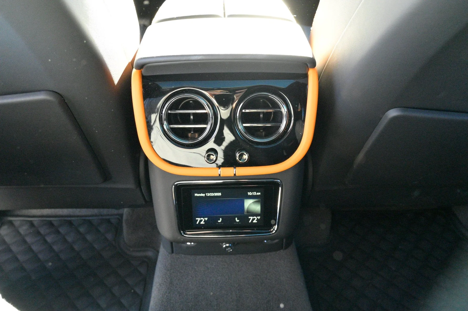 mph040_3071739433_dbd295838ec449b68ba65ca2c6ae67f5_742ea78ed2