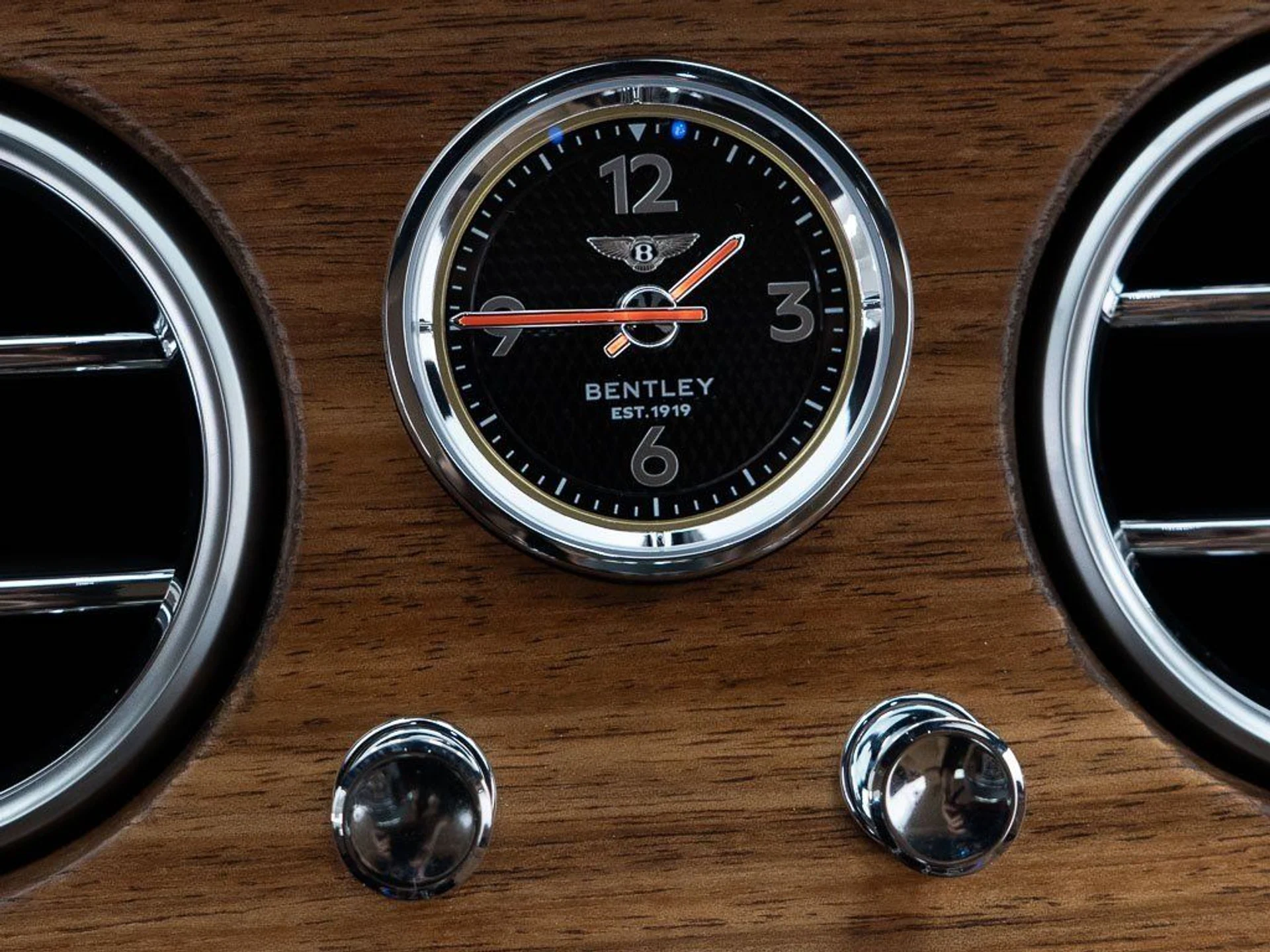 mph040_3072058330_79346228d26ff5ea8fb7d03206cfeb57_915ae5ba1b