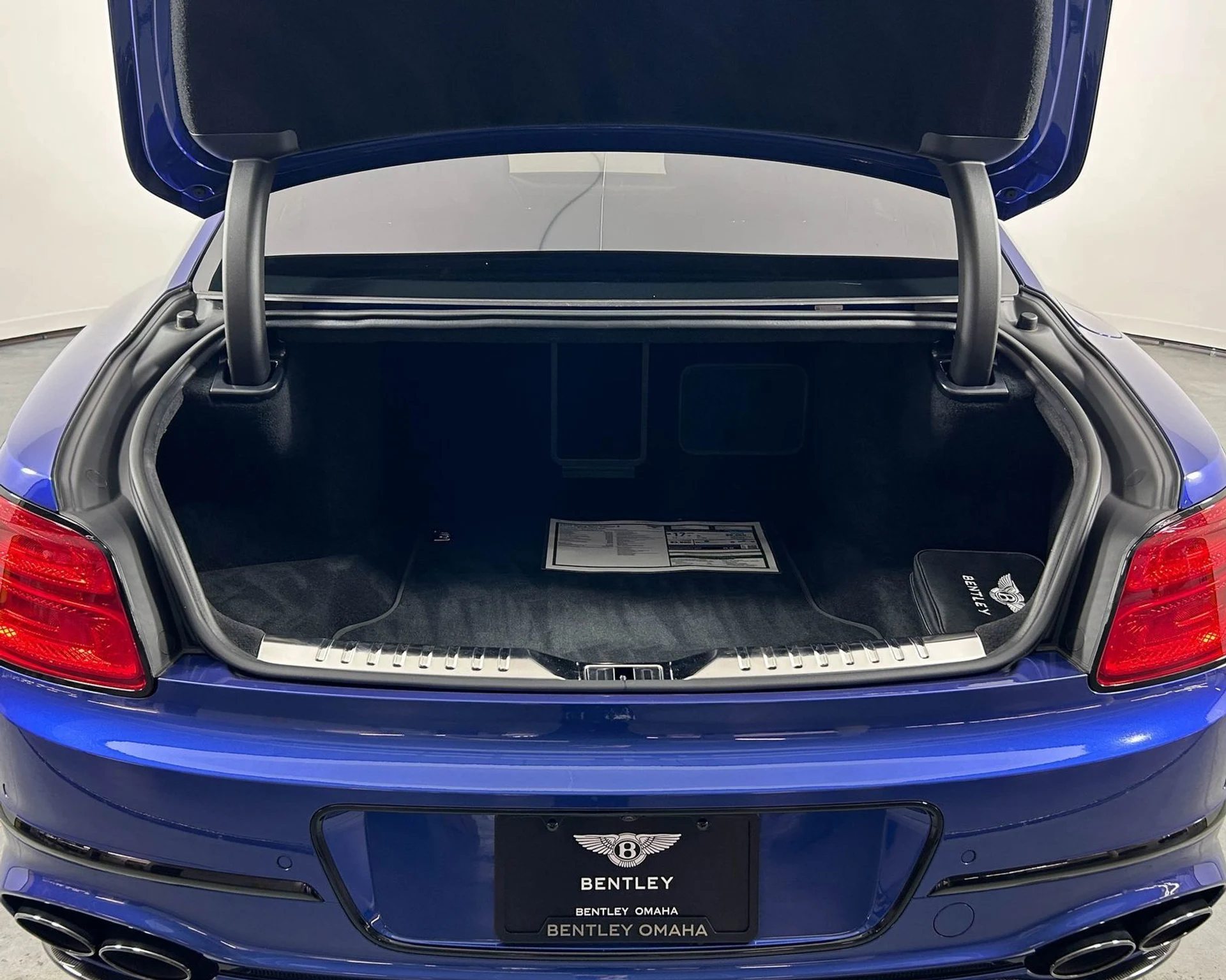 mph040_3074315127_f0a80427ffc44aa49fa48cd90b6e5e21_77dafc3018