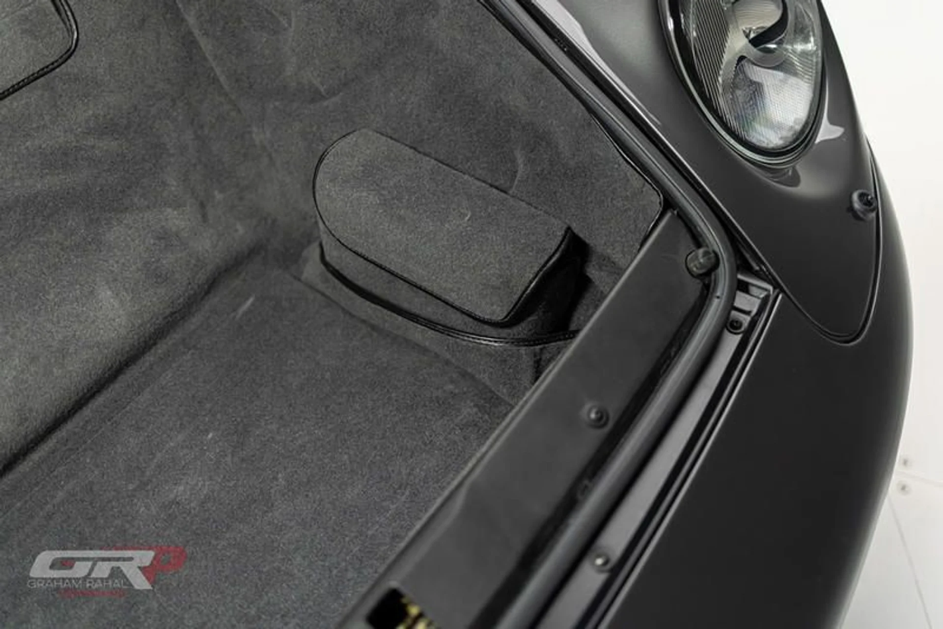 mph040_3083783004_6_AF_4_ED_05_BB_4_D_4736_9249_52_DA_449571_F1_d09dc1cd77