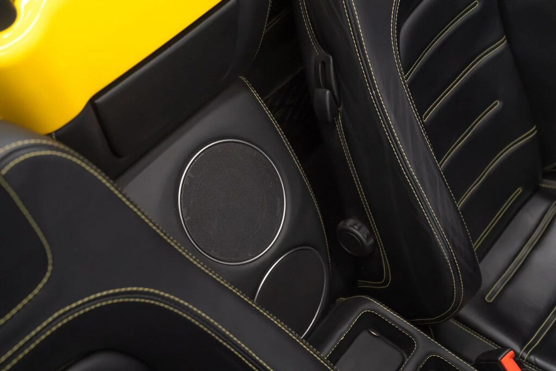 mph040_308799976_ferrari_430_2006_jpg_v_1773863537_8a9ca12c03