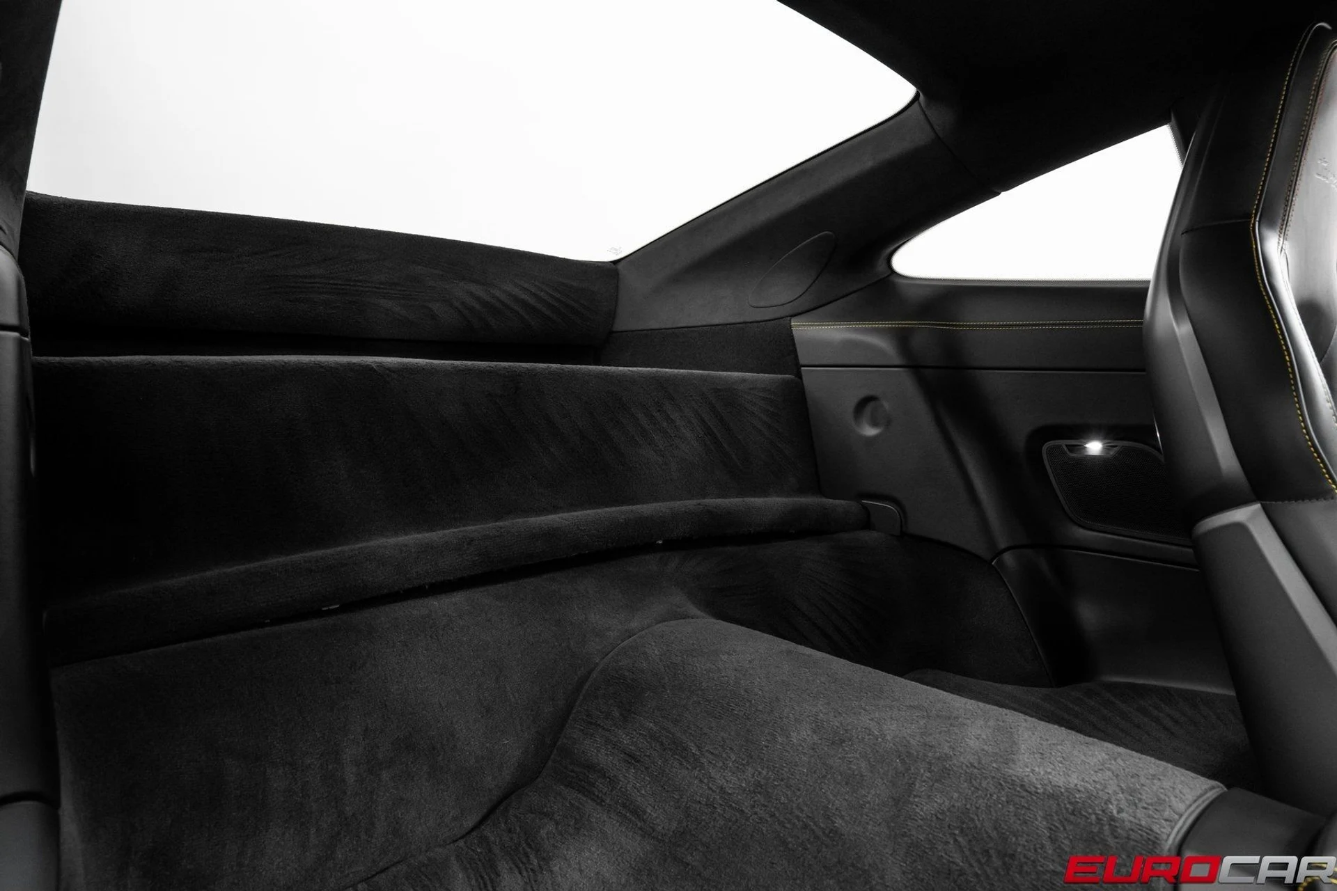 mph040_3088239766_image_41_da56010b6b