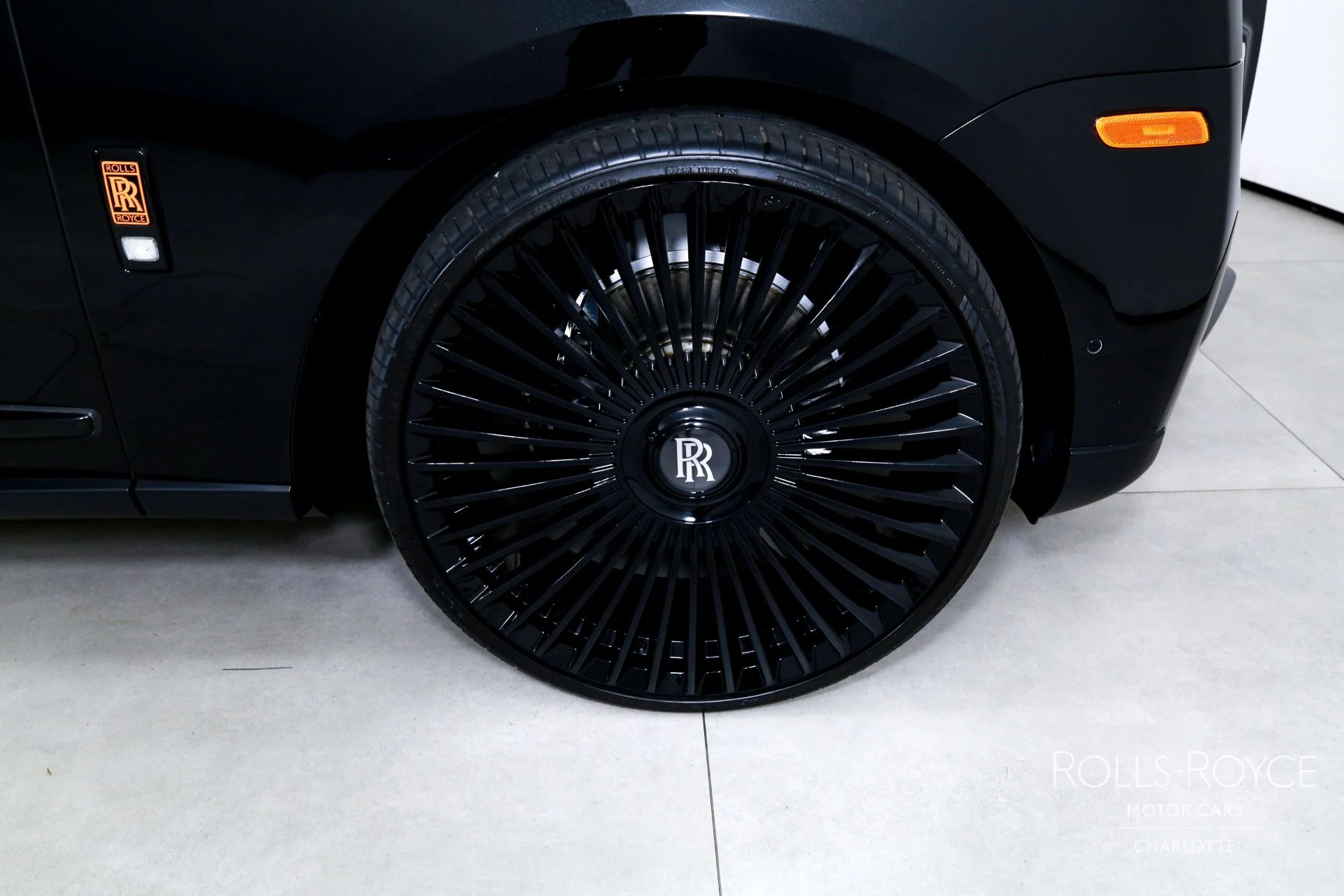 mph040_308839439_Used_2023_Rolls_Royce_Cullinan_1780092744_3434e6e74a