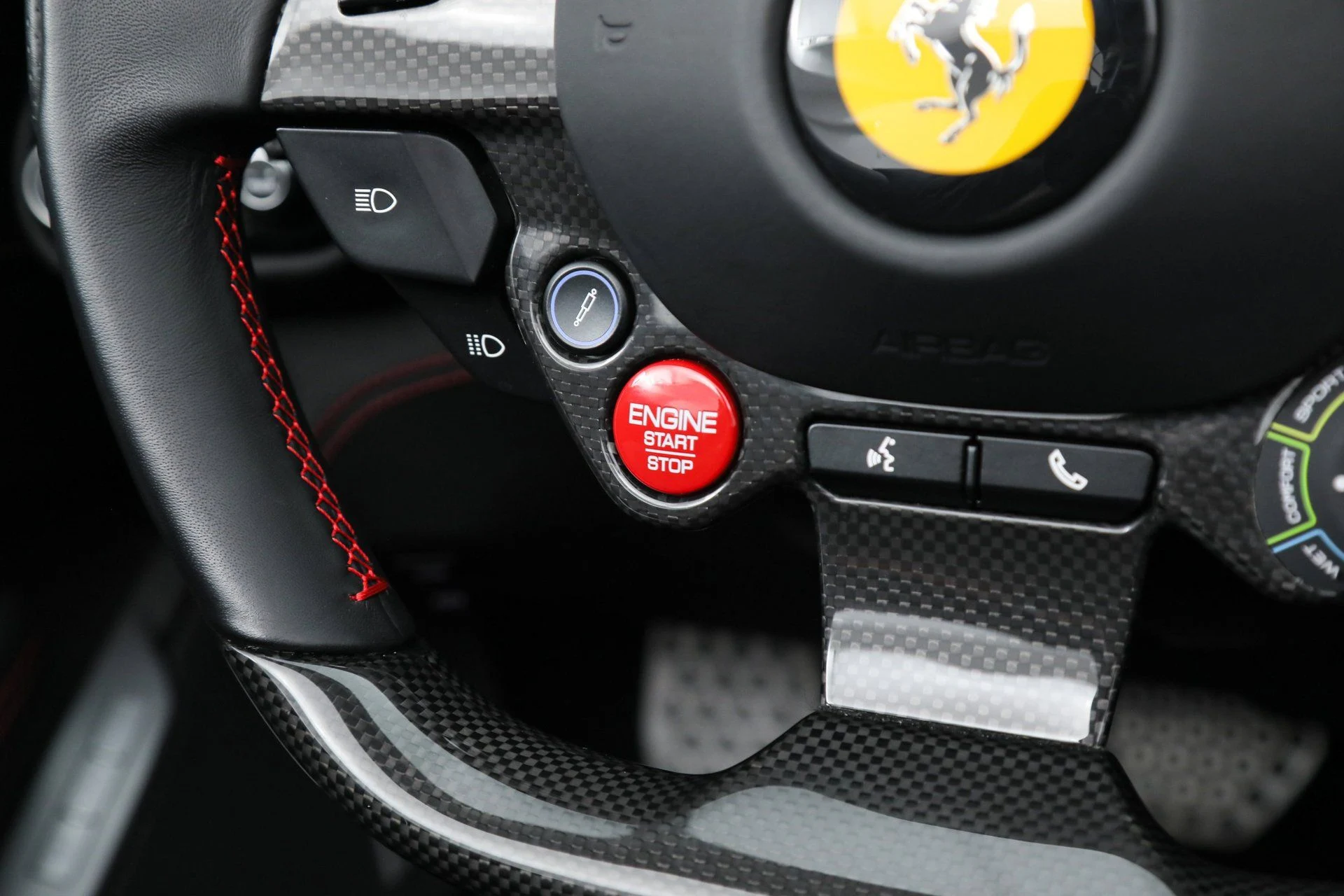 mph040_3108933549_2c013b2a2ea772bab04422a096067962_d6992f206f