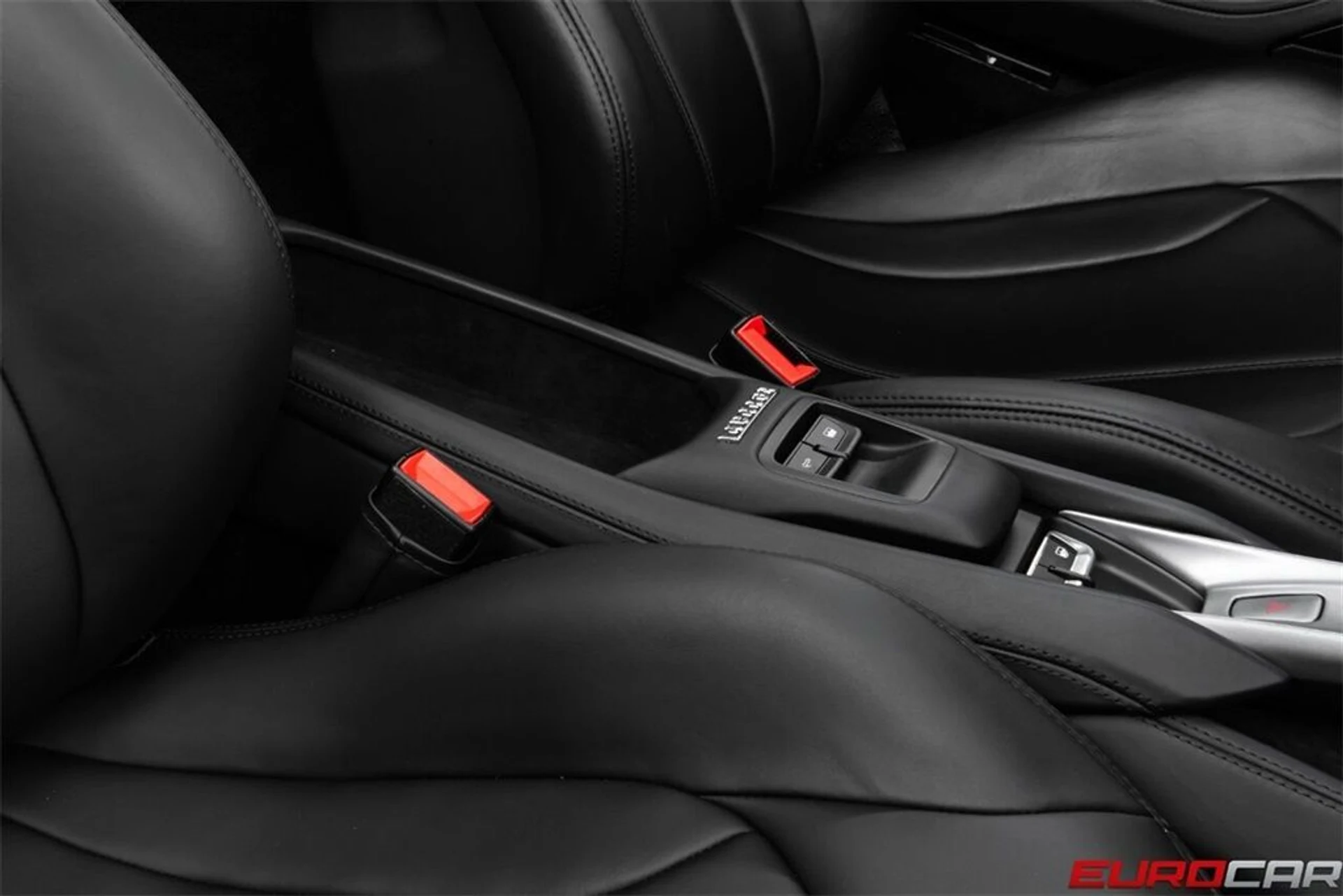 mph040_313182478_image_41_c6fb3fb042