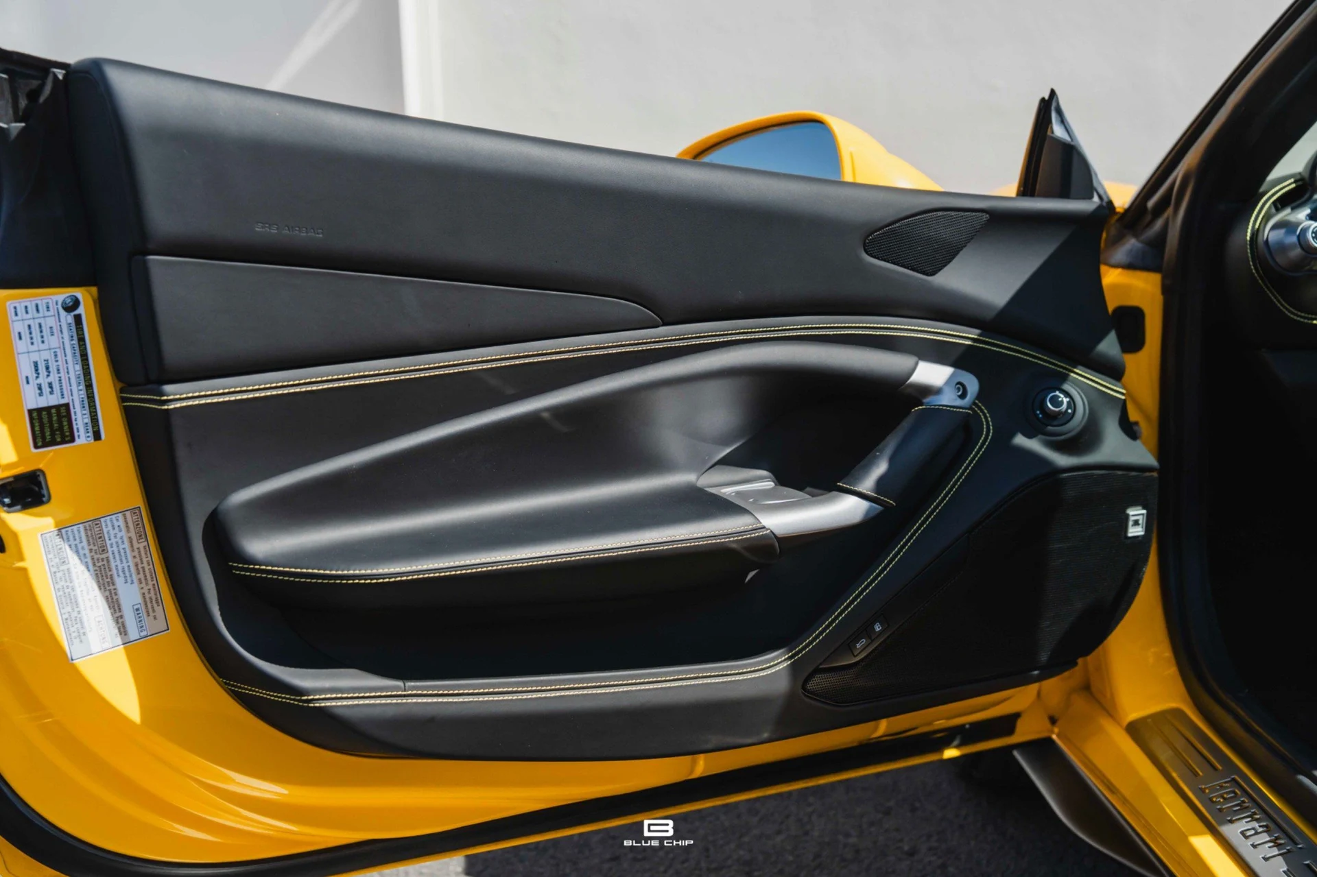 mph040_3135397120_6a2adfb2d4783d80e5560b0a_762_20_202021_20_Ferrari_20_F8_20_Spider_20_20040_135dbabf6e