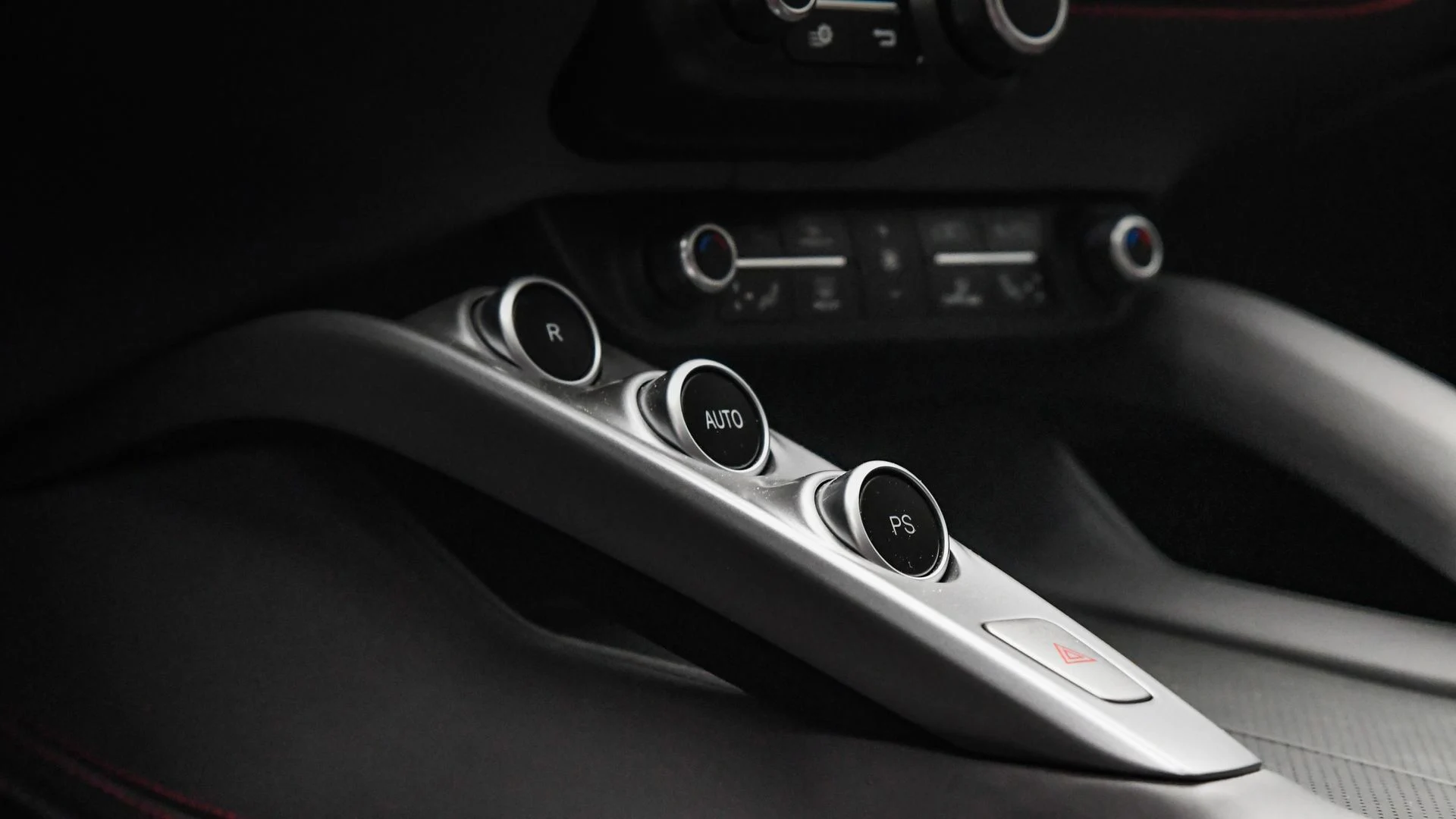 mph040_3144315580_8d7b0a39f0b24e9fb93153b5027758da_0955ba9745