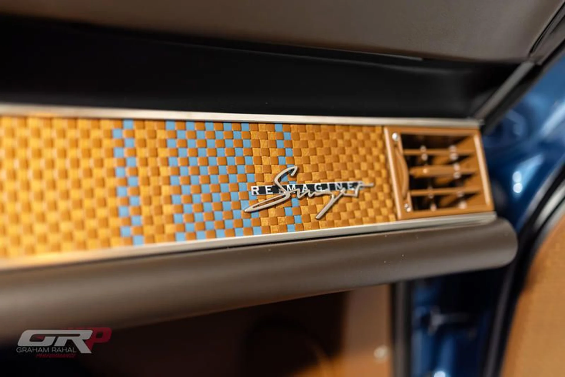 mph040_3157331123_01_A033_A0_7_E5_A_4469_B844_20479_EED_5_CBD_1d10337676