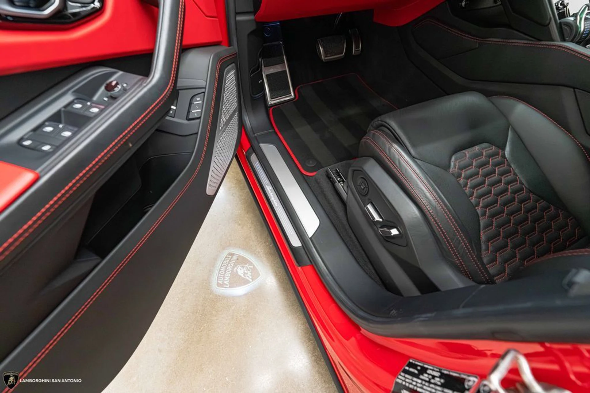 mph040_3160146004_737a311fb4ac41b41017ec8f3bb64a50x_3ce809a430