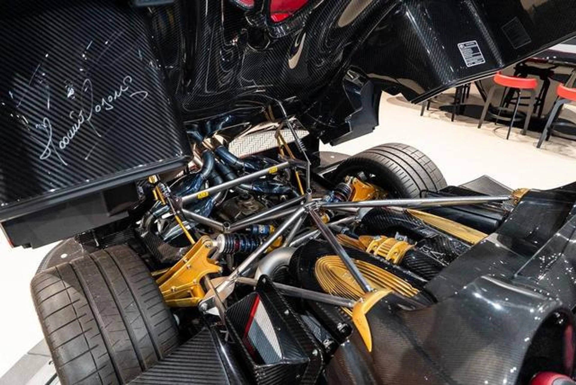 mph040_3169461191_6n_HD_Efv_l_Sjv_Oy_Bf_Pj_Ja8ag_KUX_8_f08199d43f