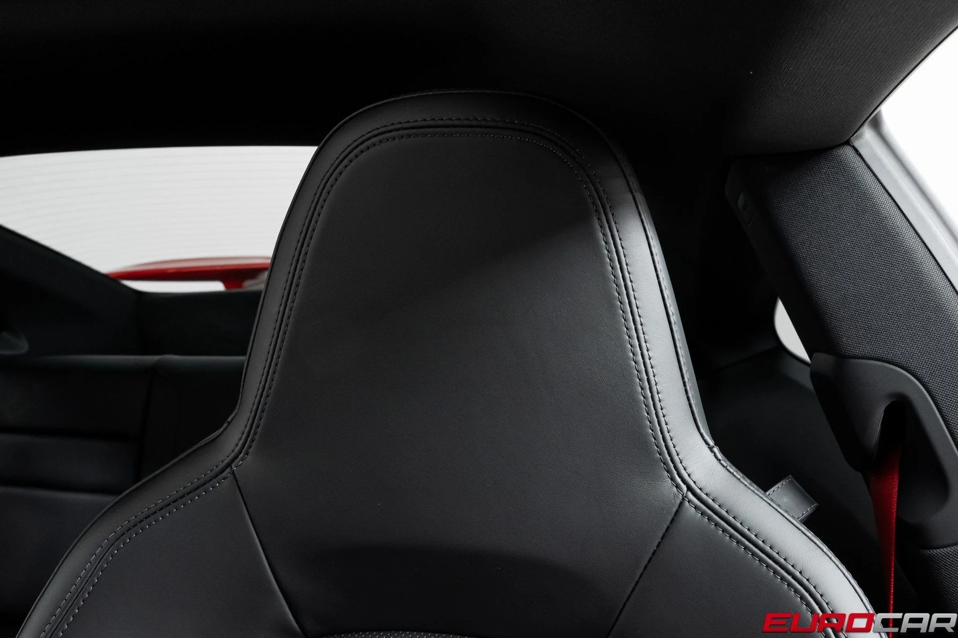 mph040_318328386_image_41_60e6b37e86