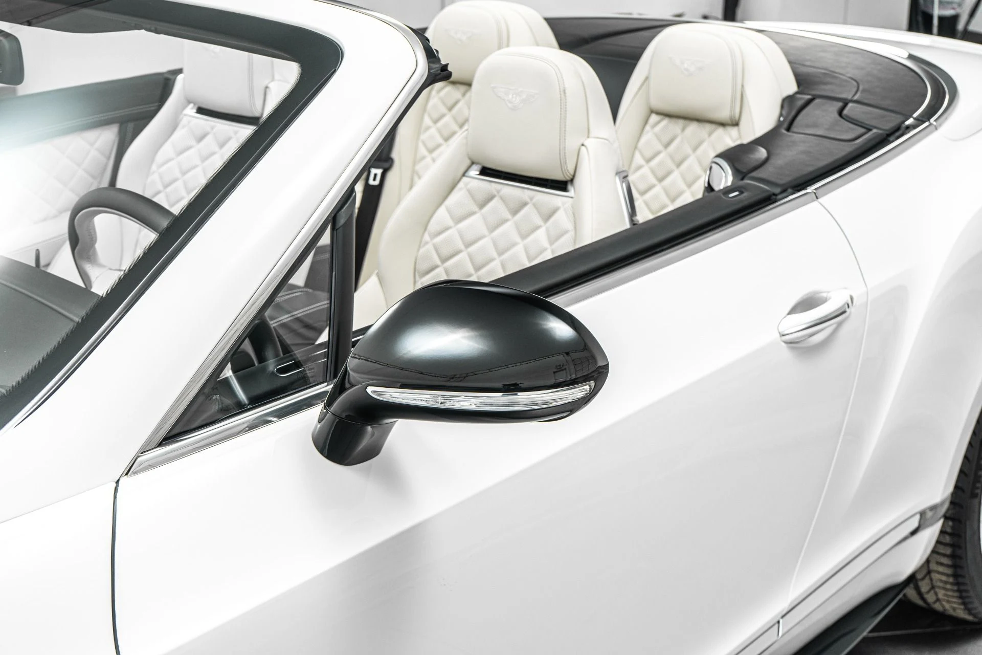 mph040_3200836735_Used_2016_Bentley_Continental_GT_V8_S_Convertible_1772485417_7fe930987b