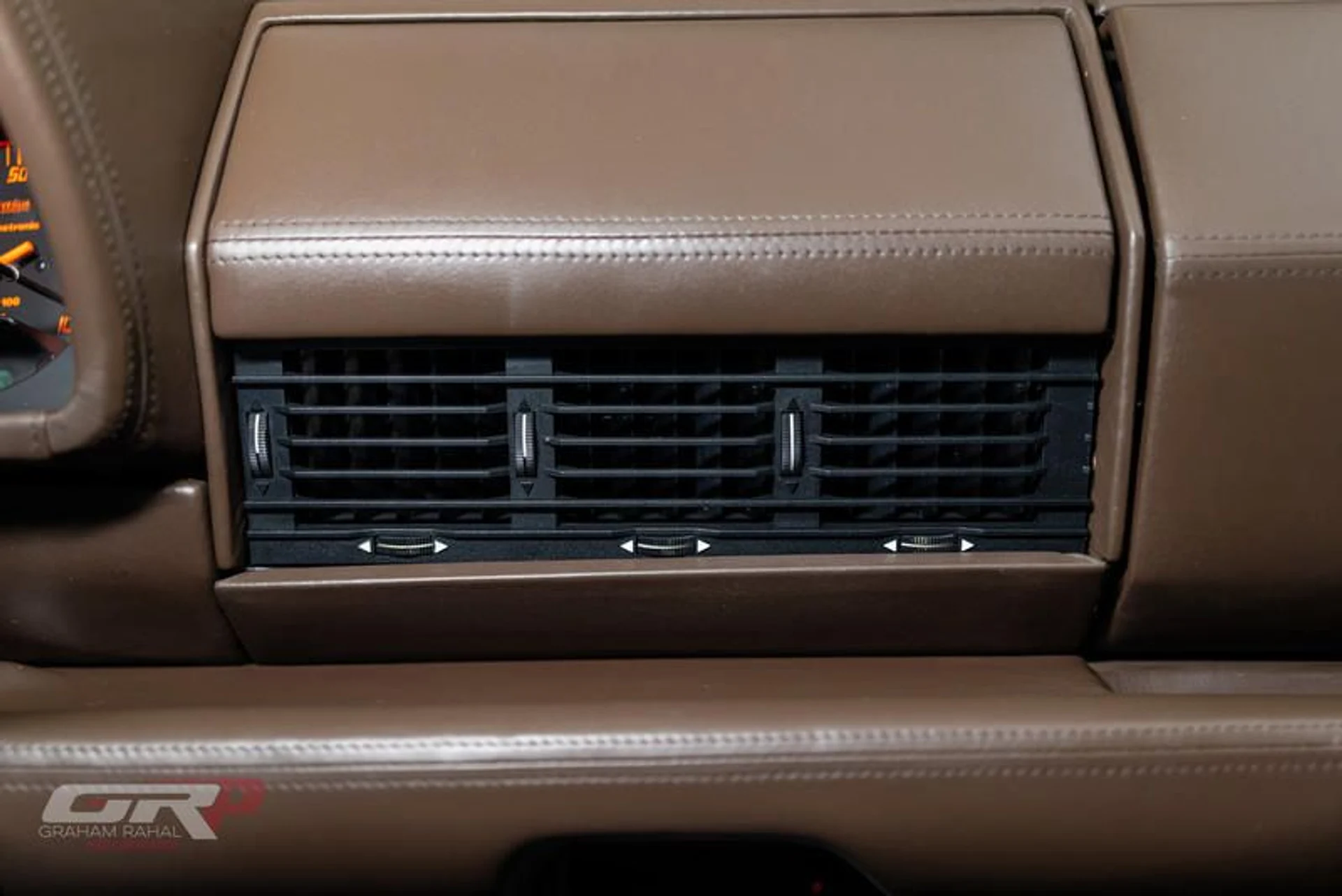 mph040_3220492213_F68687_B4_34_AC_4_B6_D_A9_AB_5_B00_A5228_E23_d2907dfae1