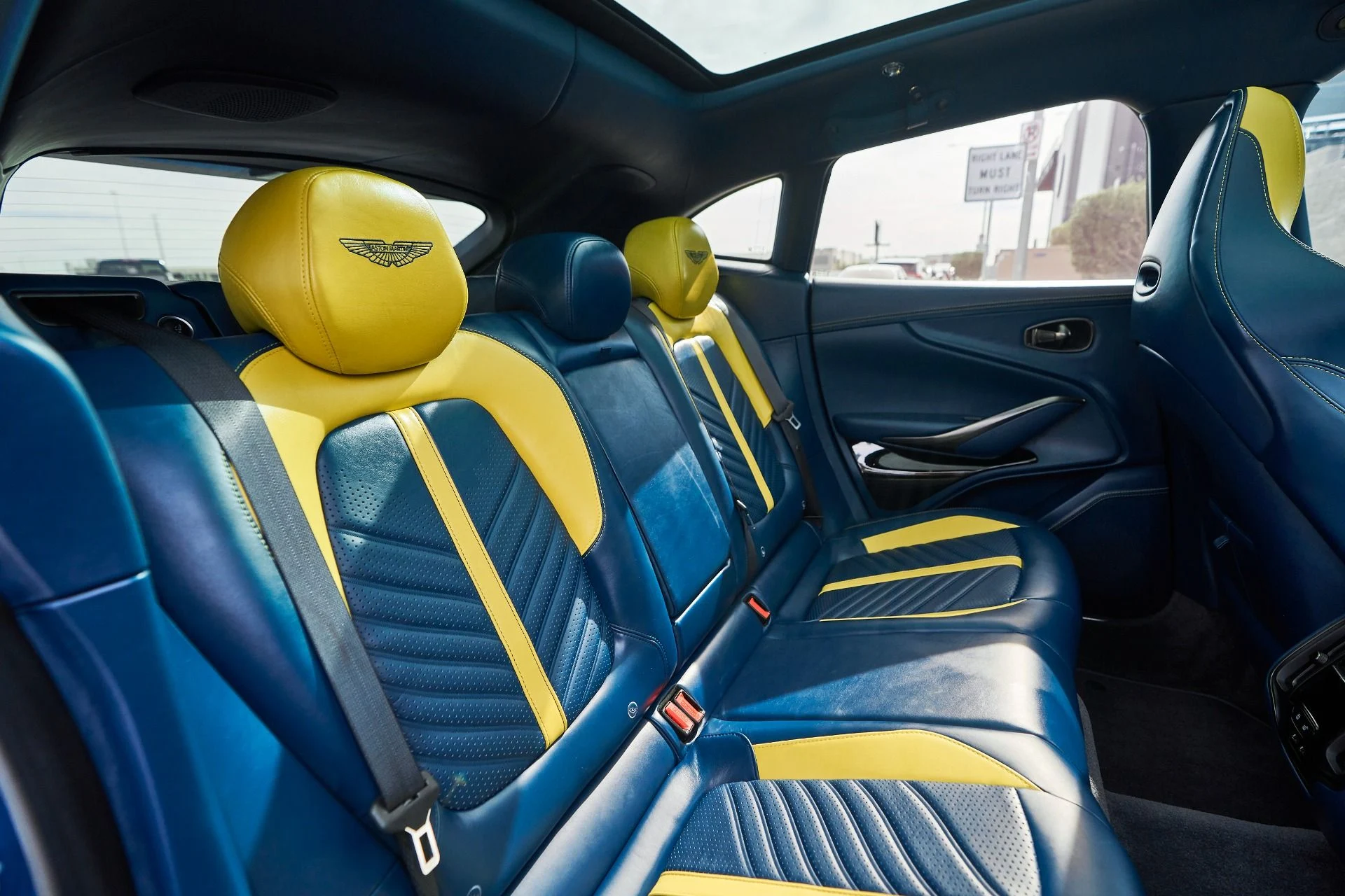 mph040_323478529_Used_2023_Aston_Martin_DBX_707_1762900371_f5f2f97495