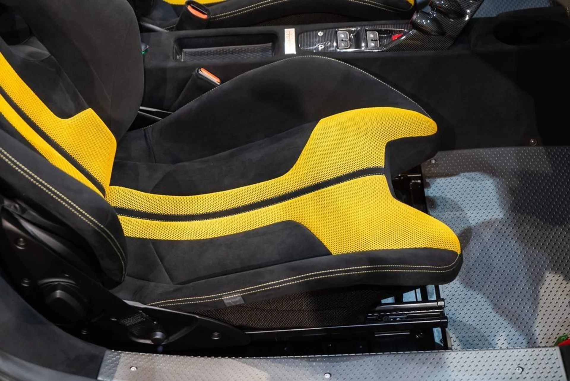 mph040_3245438397_197f7ca332f030f442a283f4765b7fe0_4bd91c8507