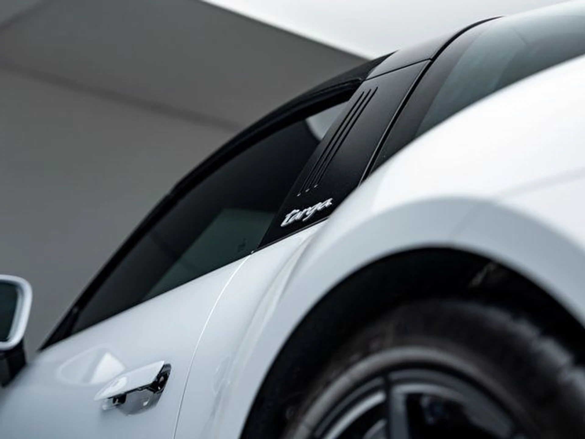 mph040_3248211025_2fd081d04c4fdd9f8e6425b1a8a9385d_ecf96e3ab7