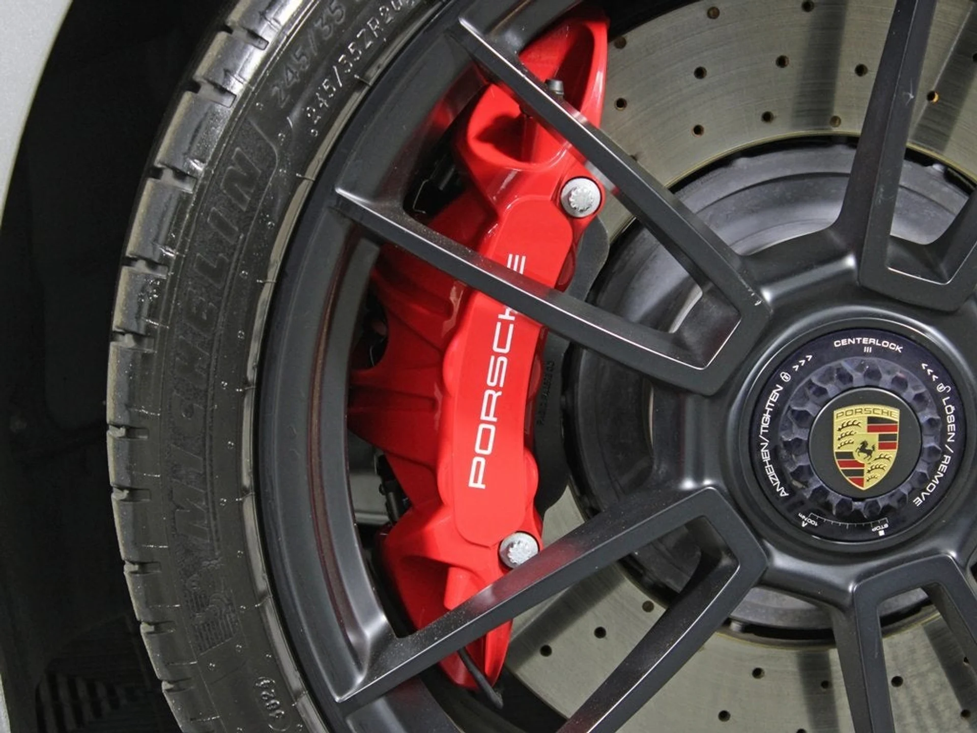 mph040_325338298_41_676118e841