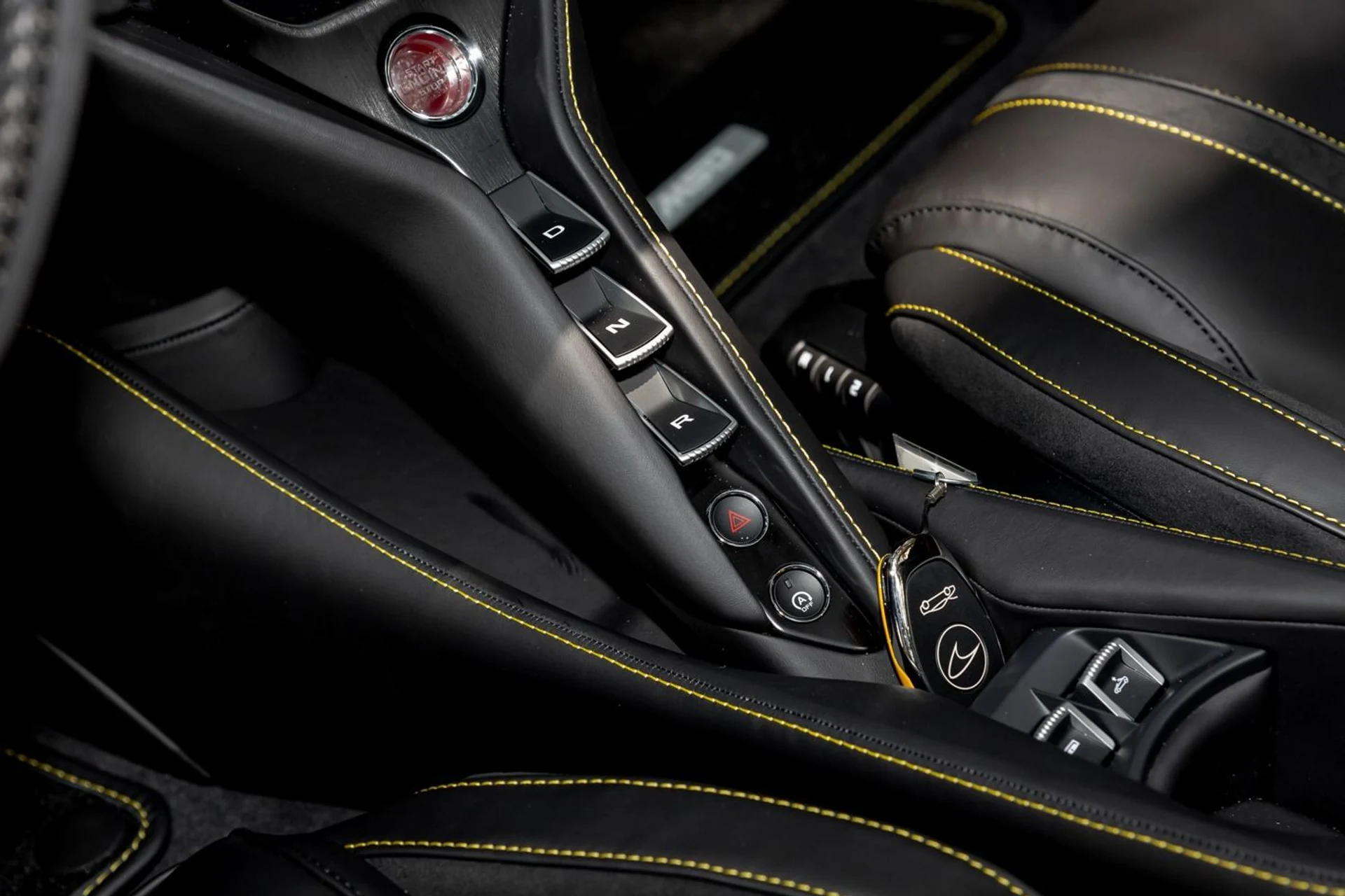 mph040_3256345207_437_p41_l_8d79671606