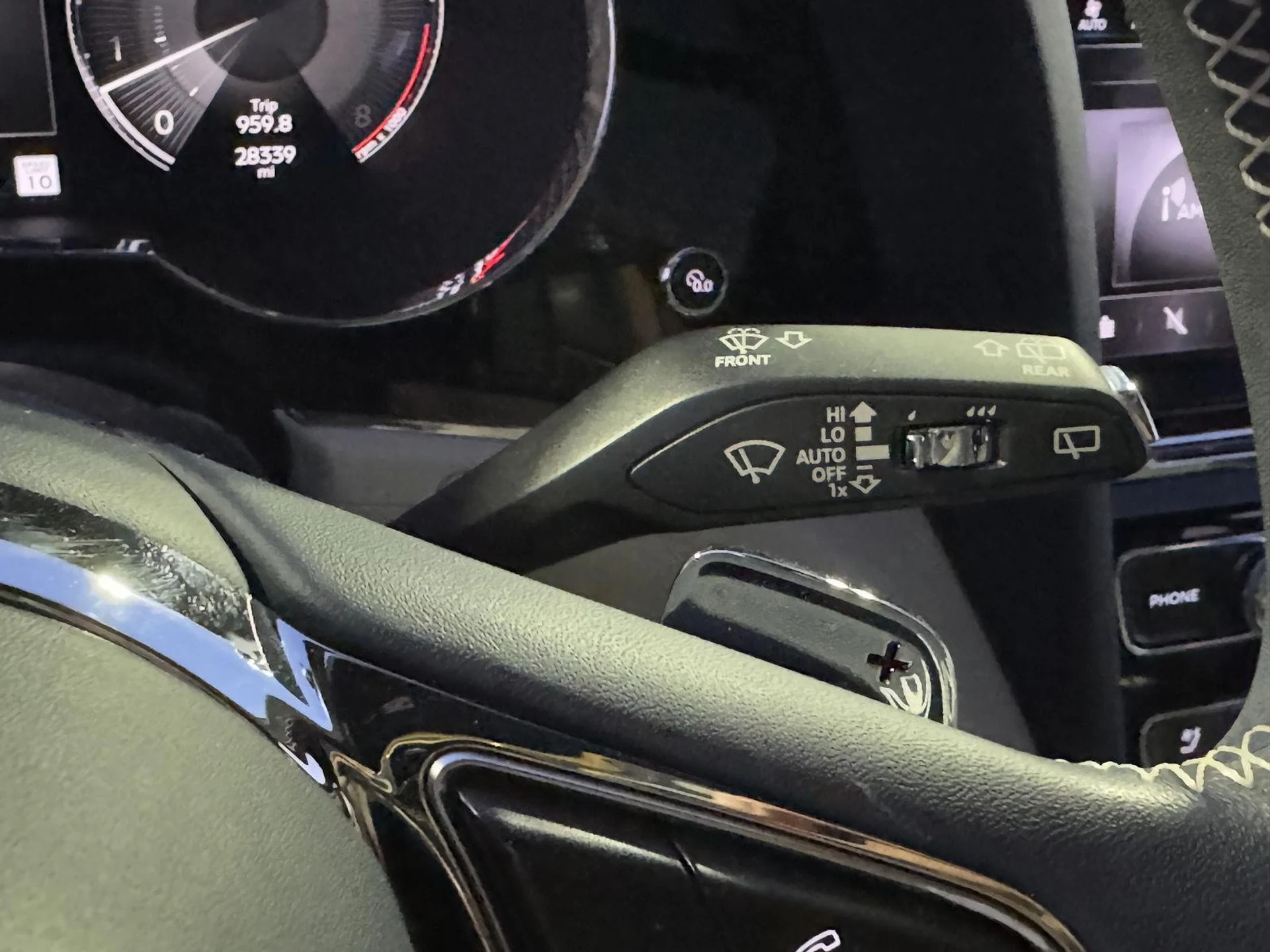 mph040_3256554903_c00479da5286db9ec16320373a3eedb0_34a84ef20b