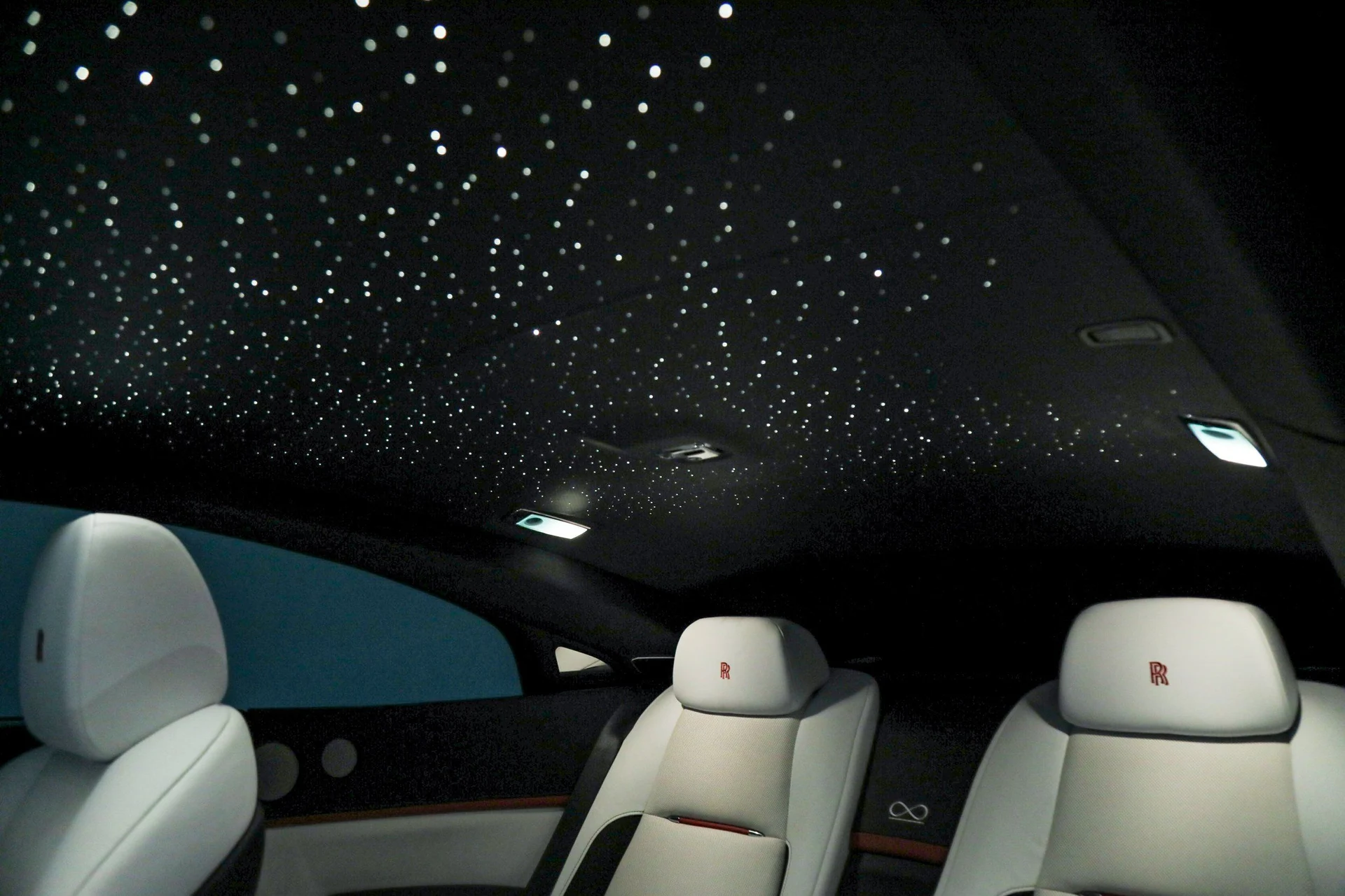 mph040_3261579664_5ee59dfd2b07d53b0f7630c90be2c35a_4ccc6814d1