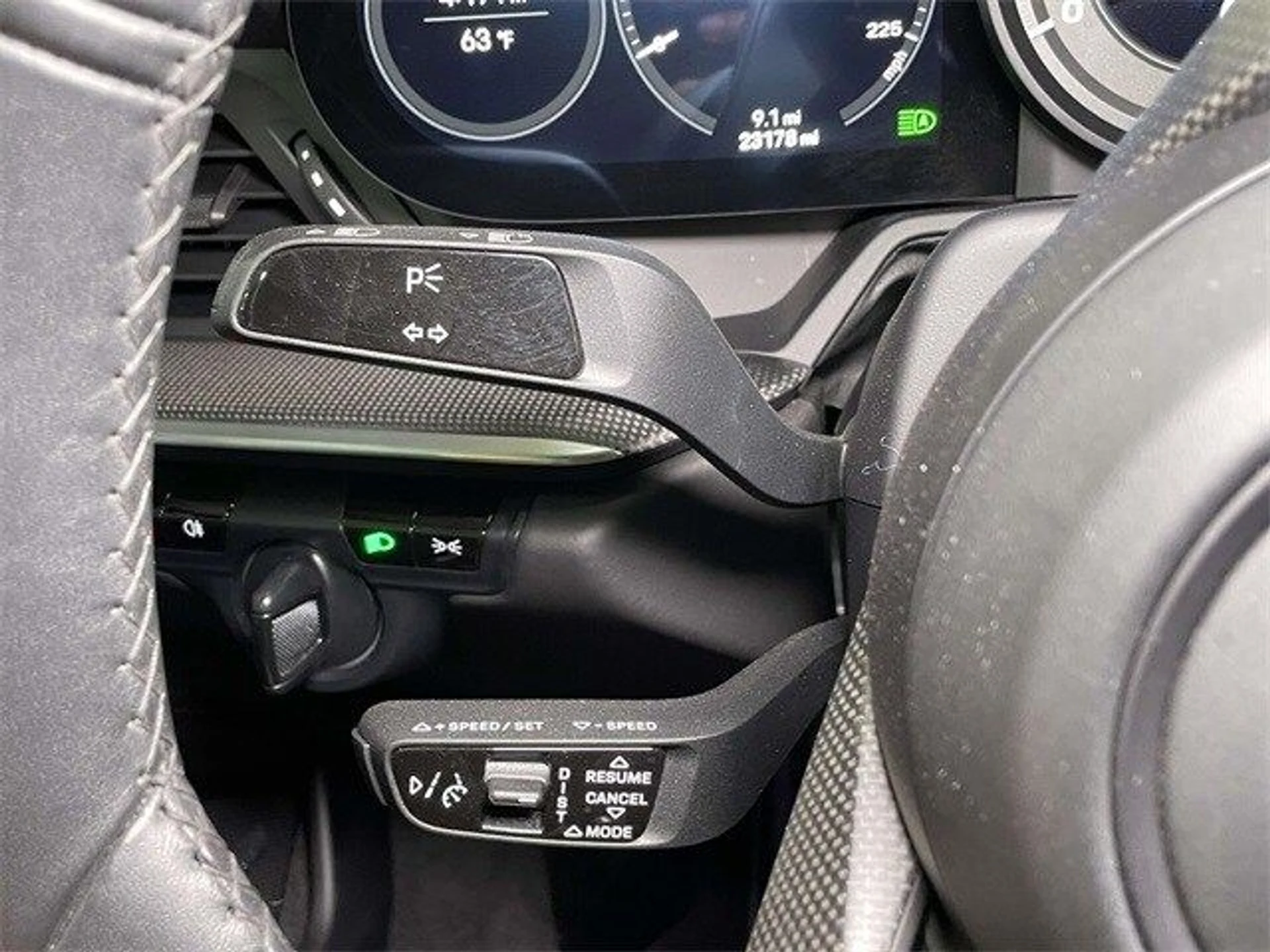 mph040_3268158161_b8bece92c77c3a38553d3841a42fbf21x_41383e93e2