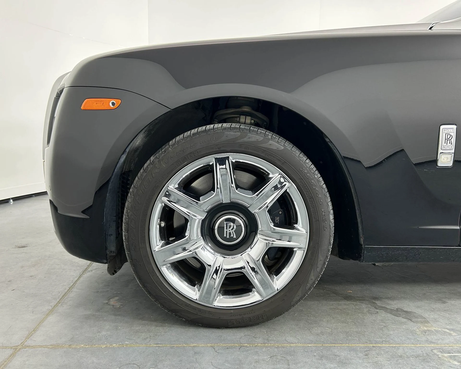 mph040_3272431739_6bc5eb9d74d740cb803b1c9b0771623f_16158a2f09