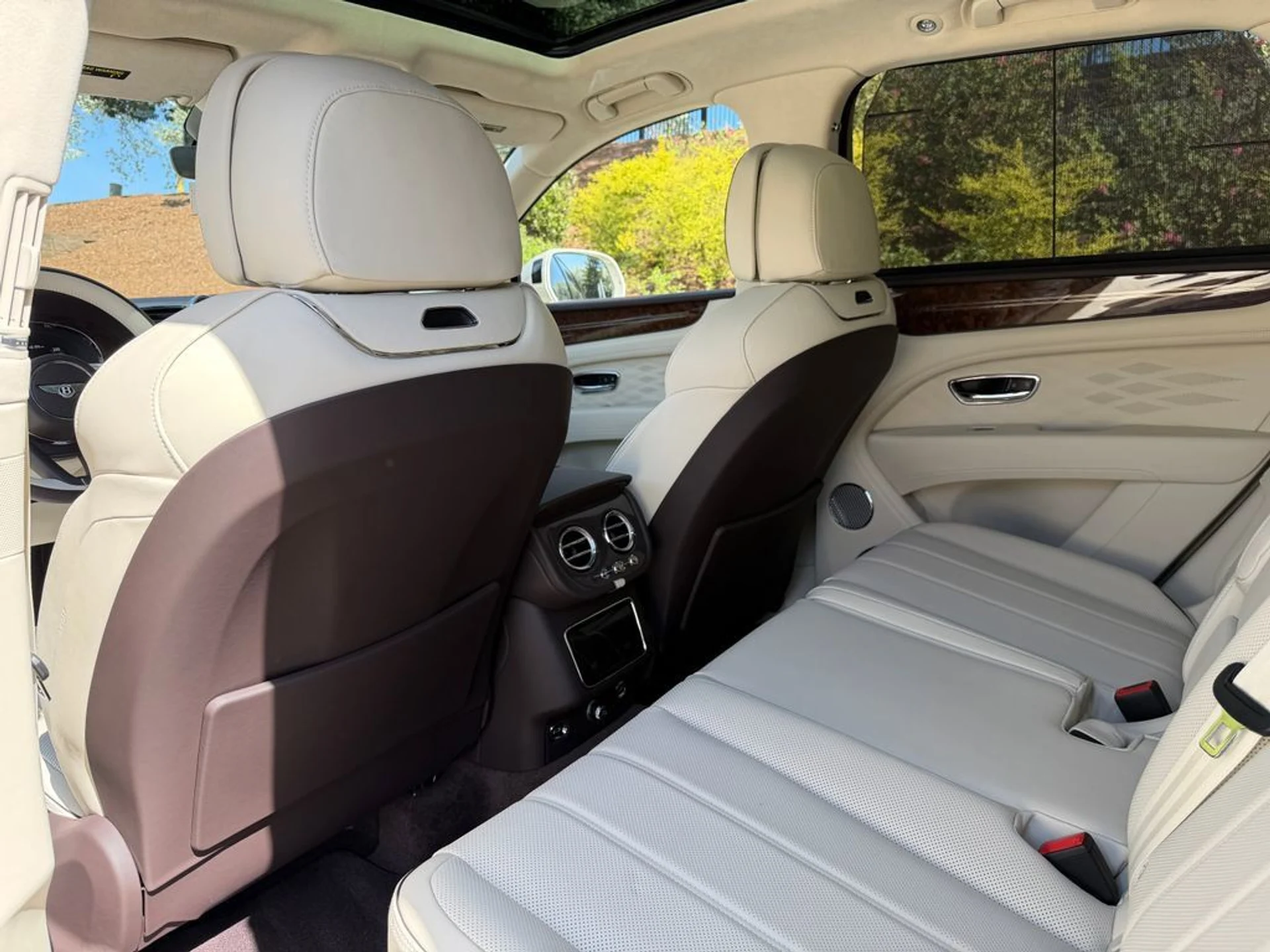 mph040_3275943469_c9751f99dc94495fa2e7334975cabfc2_9c544e5eb1