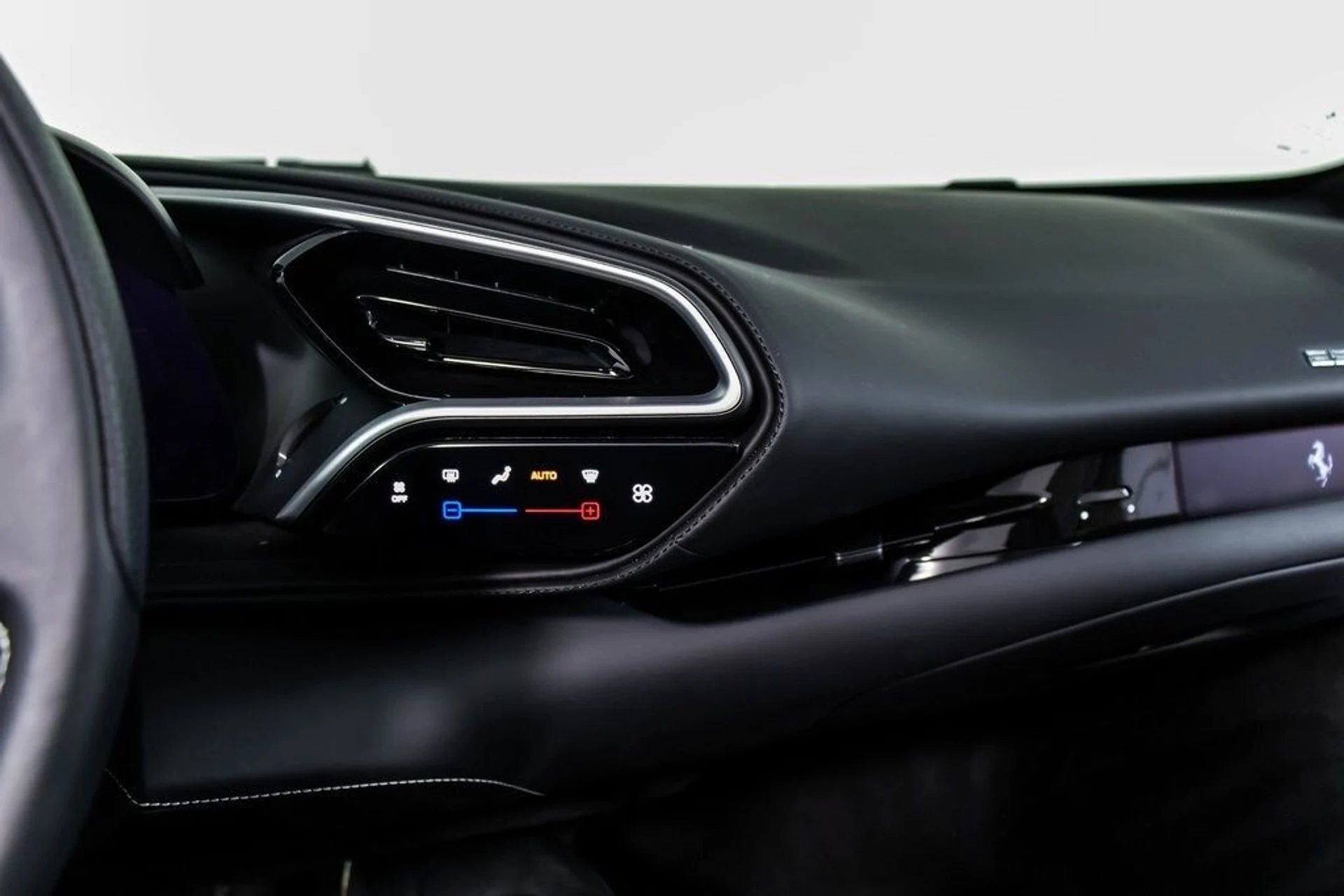 mph040_3283289594_bc6a7c3b48cc9d3ef747afb87b8d28ccx_93fe35ce02