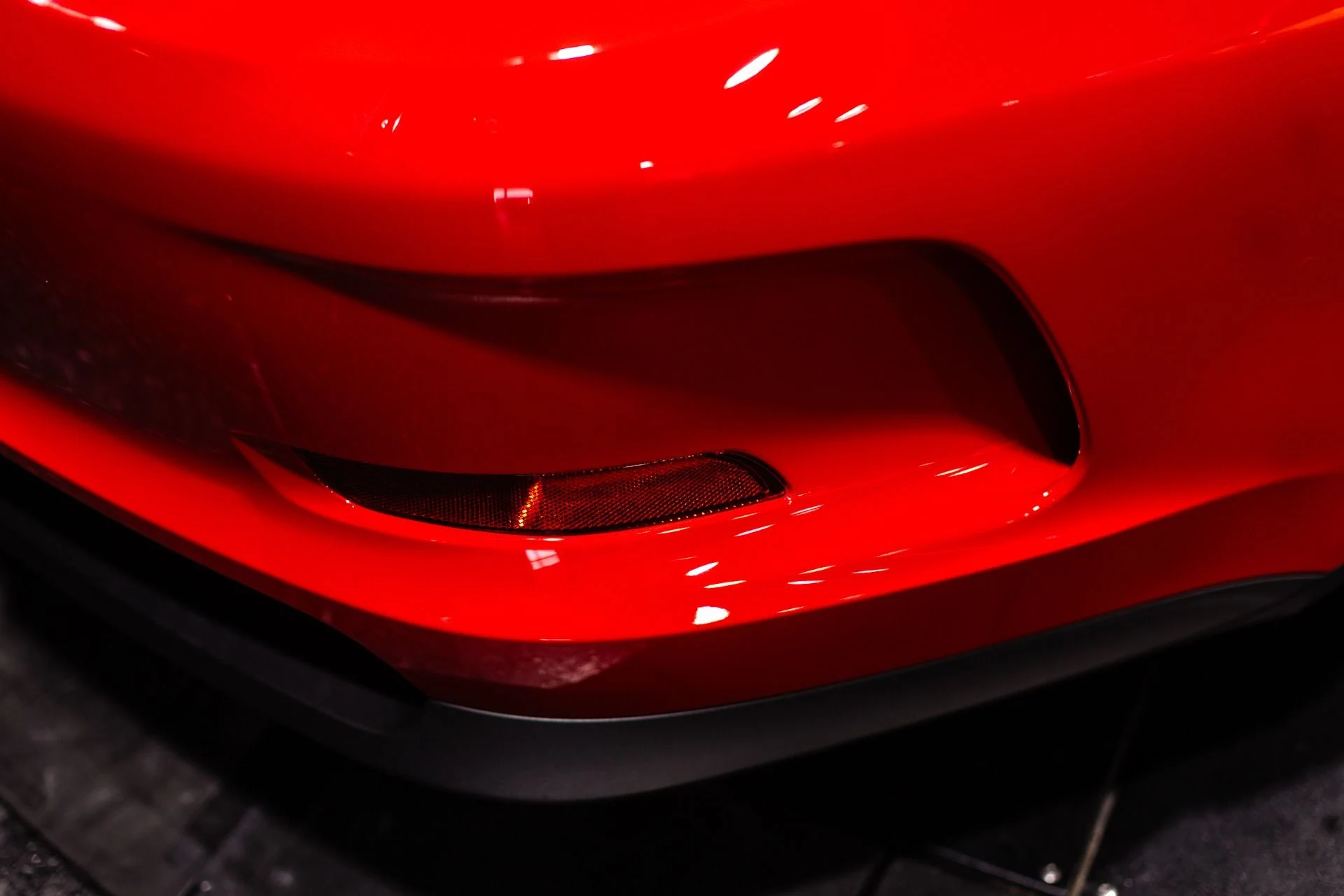 mph040_3288836732_Used_2014_Porsche_911_GT_3_Updated_G_Motor_Guards_Red_1774500822_eb656521f9