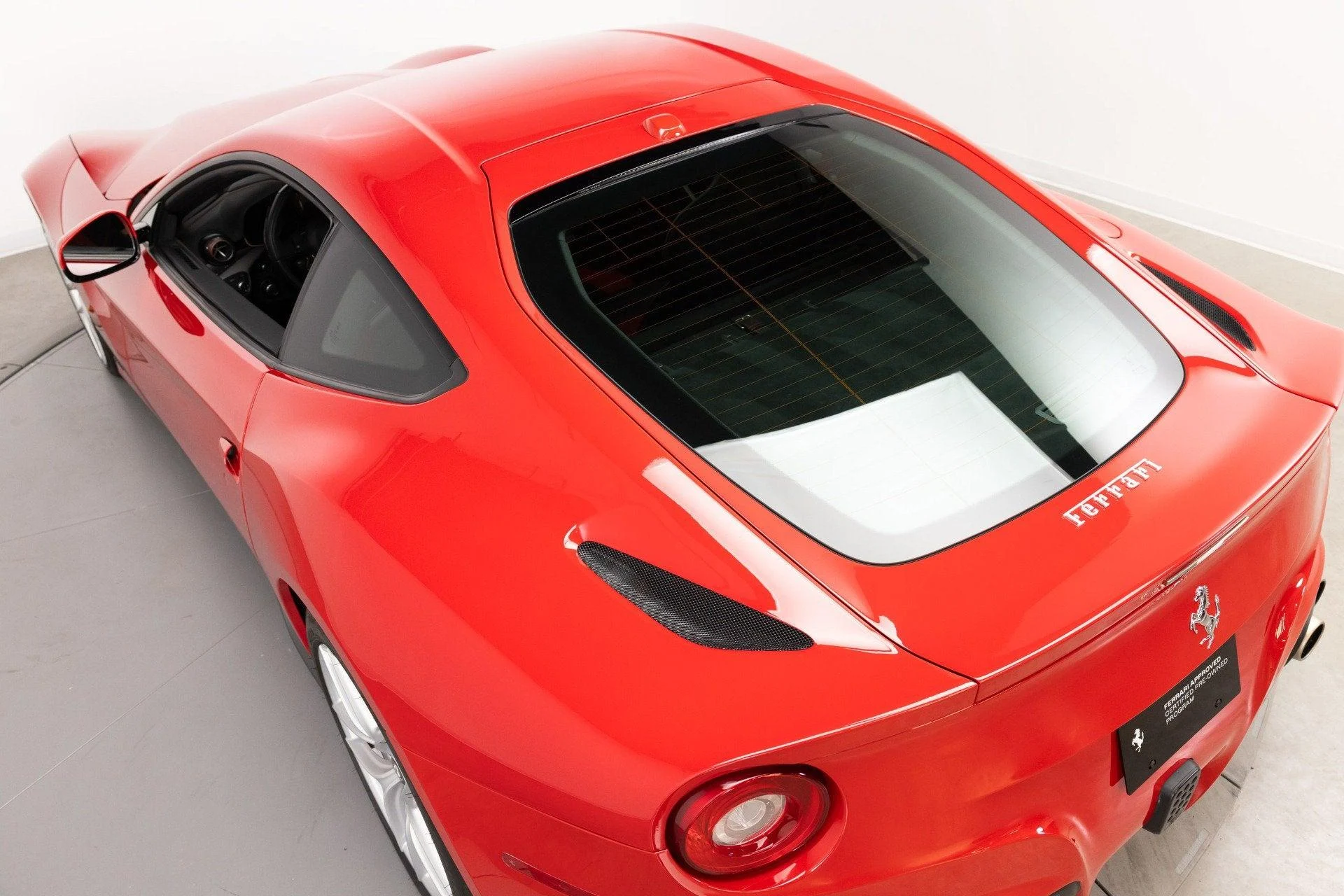 mph040_3293852994_Used_2017_Ferrari_F12berlinetta_1787147111_5774b5965f