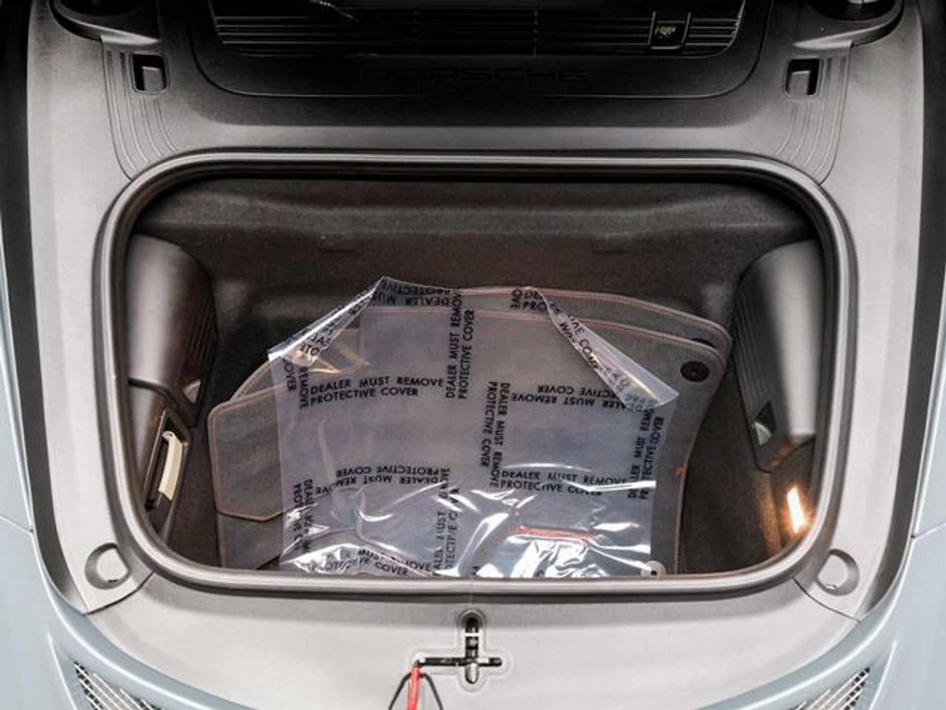 mph040_3300948748_Z0_I_Qq_TX_Yi_Ms_QCK_Uusjn_C_Bt_Ikp_J4_07db466765