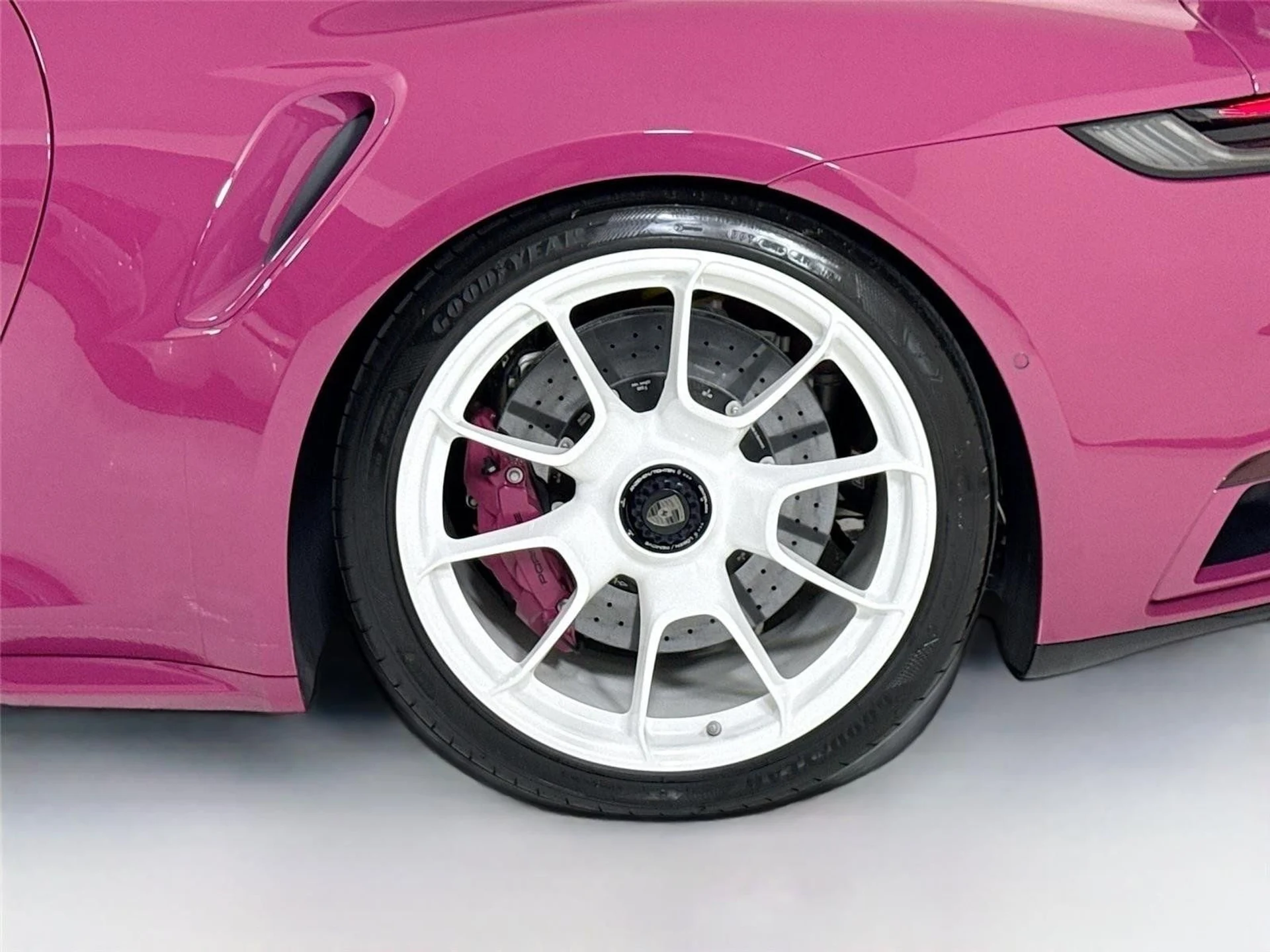 mph040_3305388652_36391cb40521d92bca41ebedb6257de1_a352f4db0b