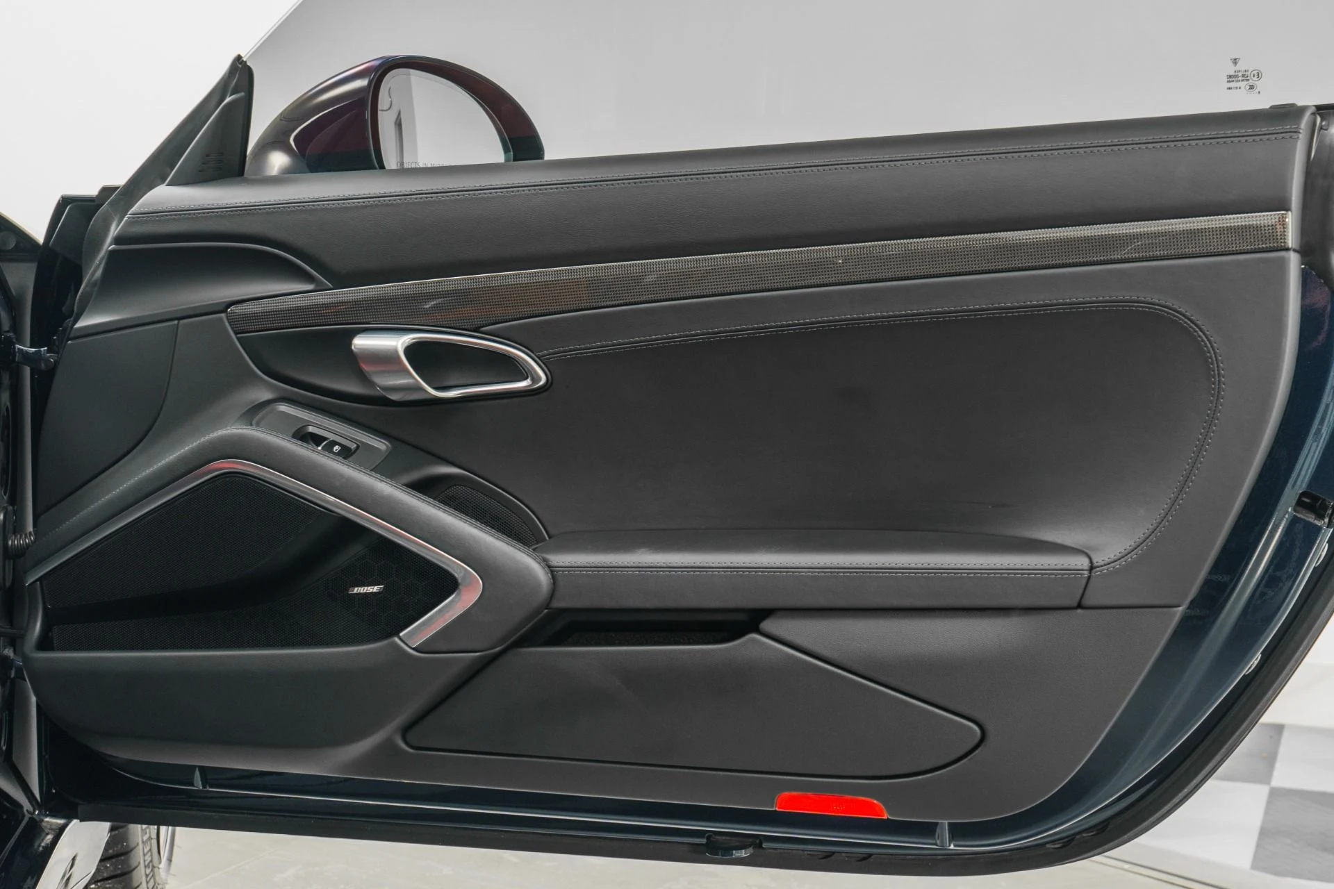 mph040_3313474721_Used_2019_Porsche_911_Turbo_Centerlock_Wheels_Sunroof_Carbon_Interior_Trim_1771016276_79346a5933