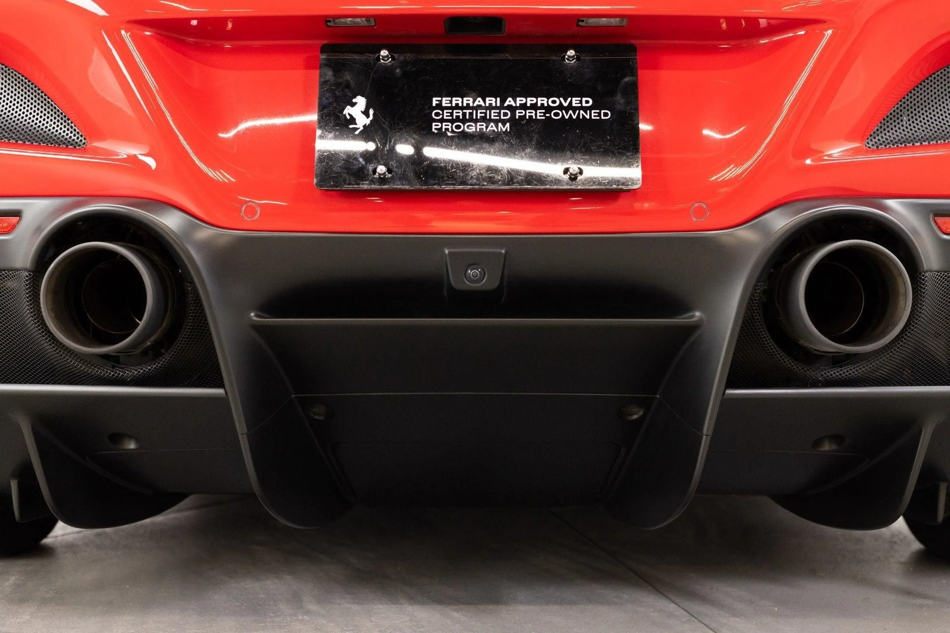 mph040_3315720230_Used_2020_Ferrari_F8_Tributo_1777367301_c7ca8205a9