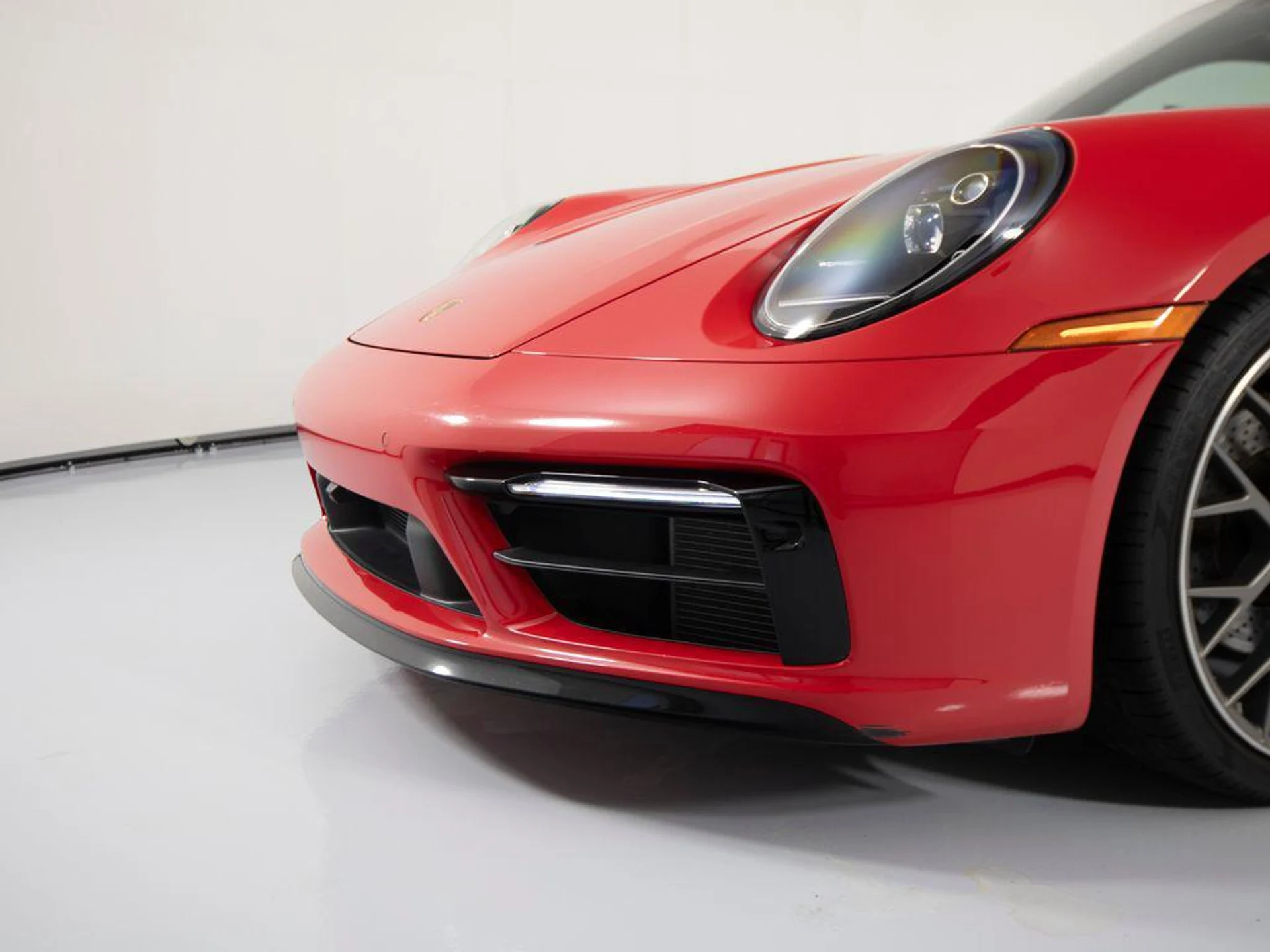 mph040_3317510813_Gw_Tdi_Gki_Nck_Kr0po_Oq_K5z_J_T49w_40fccaaaad